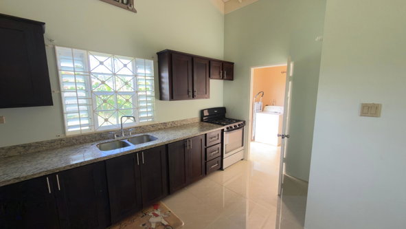 Ninth image of 334-calabashdr Draxhall Country Club in Drax Hall Estate, St. Ann, Jamaica - property is For Rent