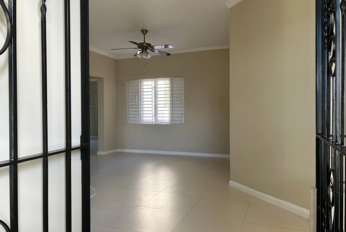 Eighteenth image of 2-1 Upper Carmel Close in Kingston 8, St. Andrew, Jamaica - property is For Rent