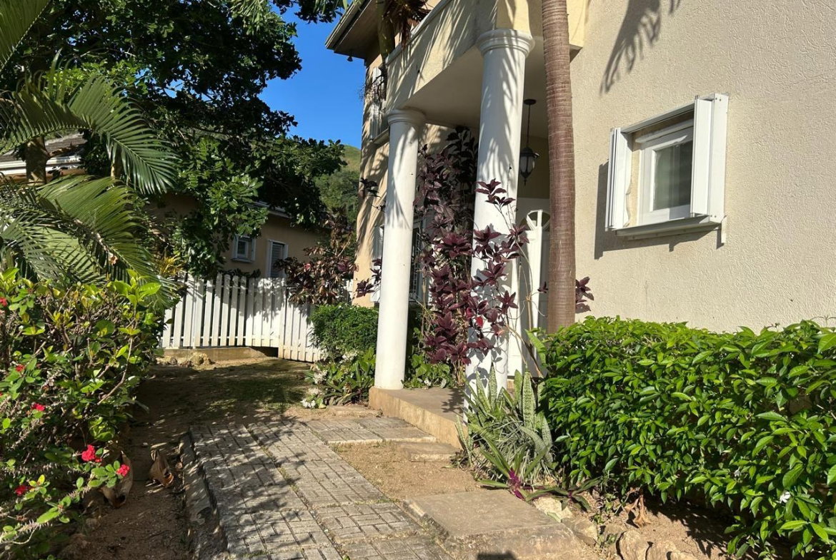 Third image of 2-1 Upper Carmel Close in Kingston 8, St. Andrew, Jamaica - property is For Rent