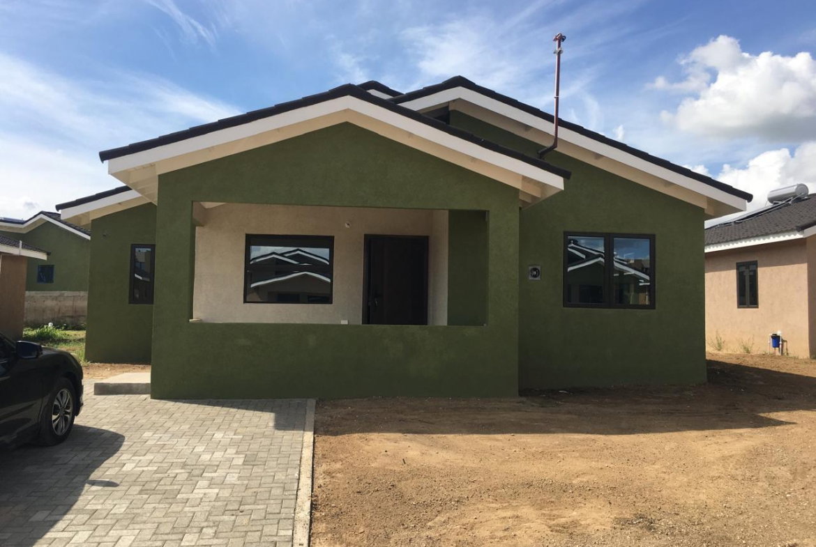 Second image of 110- Oak Estate in Bernard Lodge, St. Catherine, Jamaica - property is For Rent