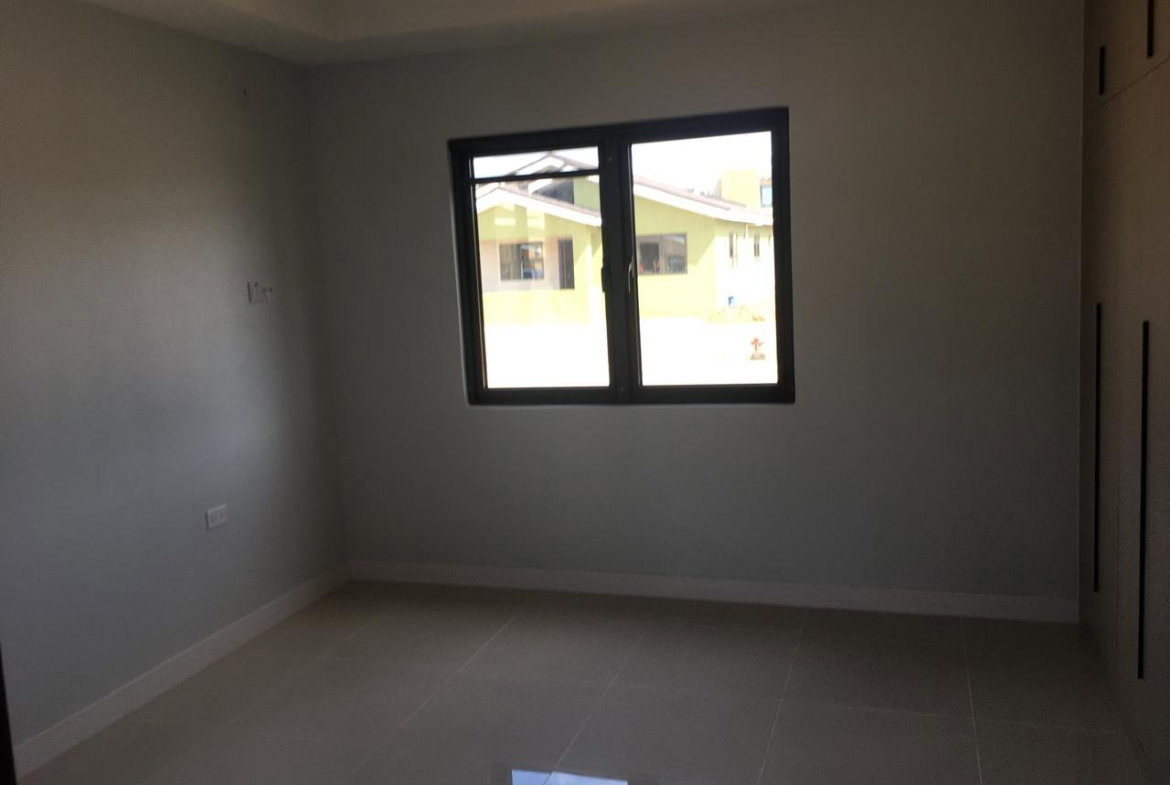 Sixth image of 110- Oak Estate in Bernard Lodge, St. Catherine, Jamaica - property is For Rent