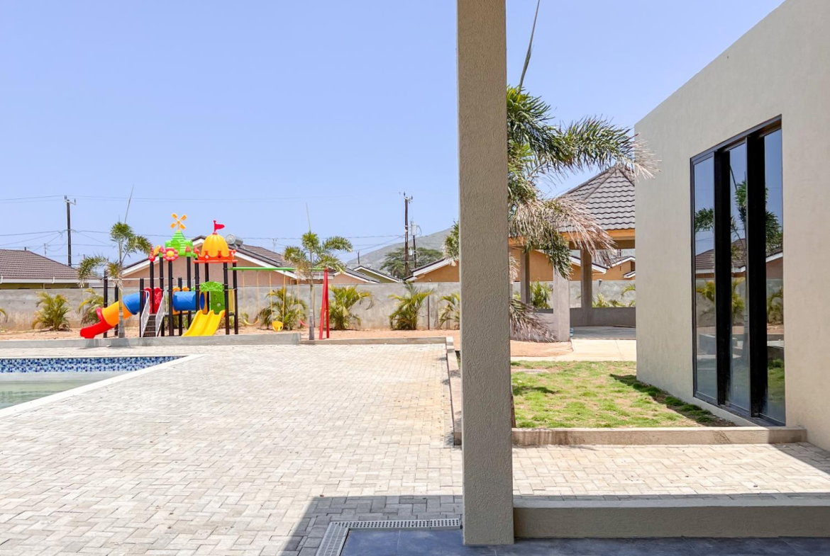 Eighteenth image of 196 Oak Estate in Greater Portmore, St. Catherine, Jamaica - property is For Rent