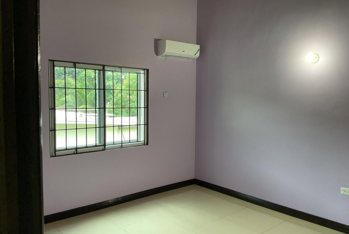 Fifteenth image of 8-11 Park Avenue in Kingston 19, St. Andrew, Jamaica - property is For Rent