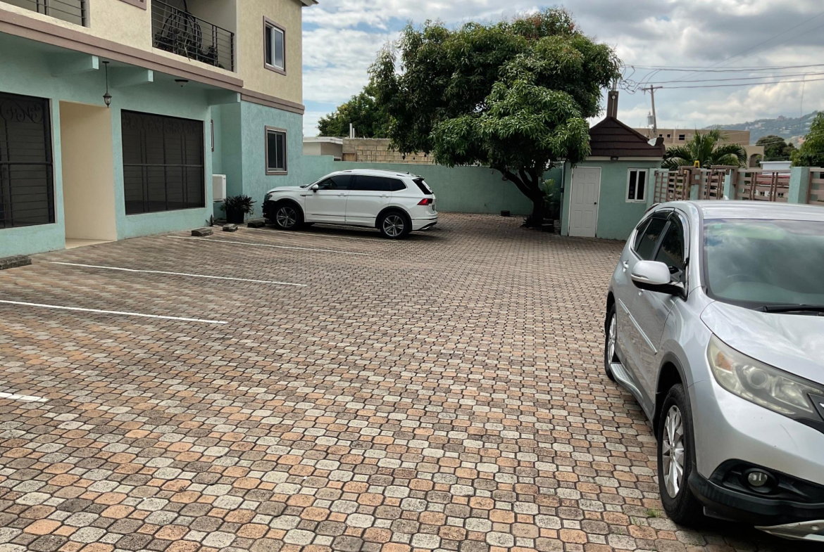 Eighteenth image of 8-11 Park Avenue in Kingston 19, St. Andrew, Jamaica - property is For Rent