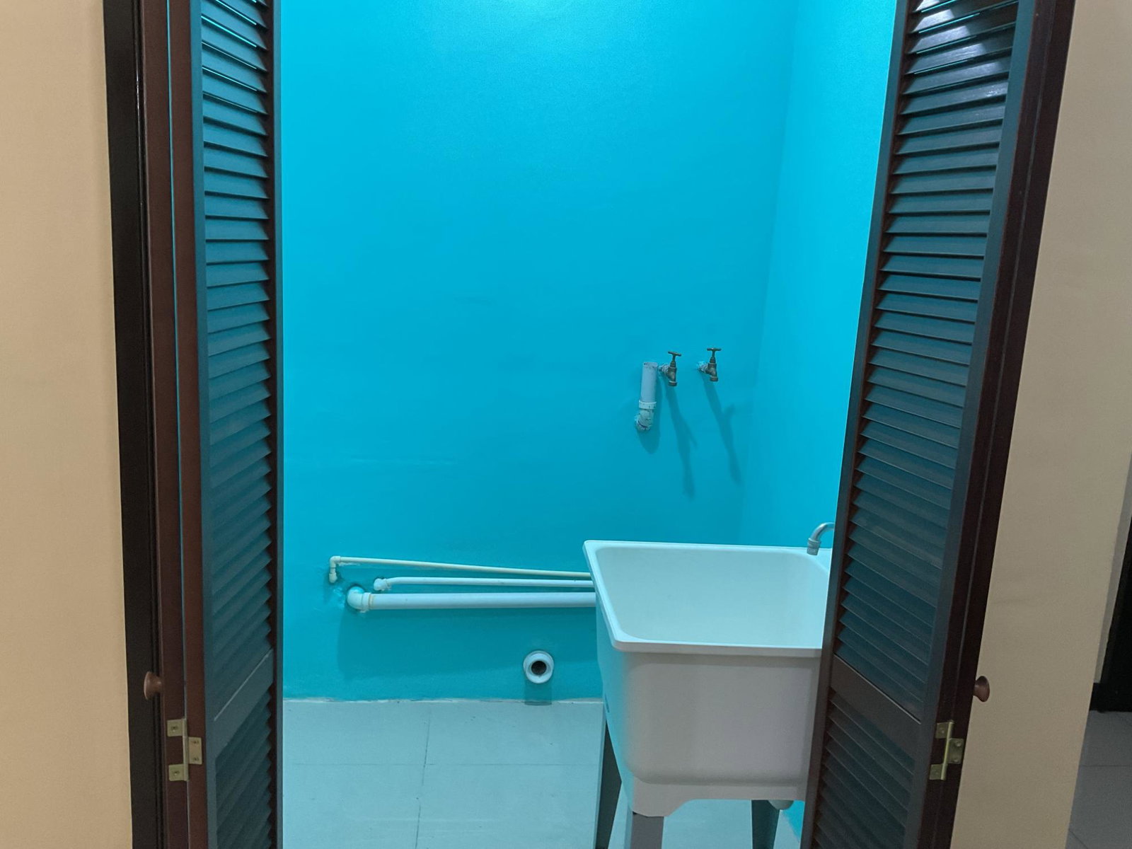 Charming-2-Bed-Apartment-for-Rent-at-8-11-Park-Avenue-St.-Andrew-Jamaica Ninth image of 8-11 Park Avenue in Kingston 19, St. Andrew, Jamaica - property is For Rent