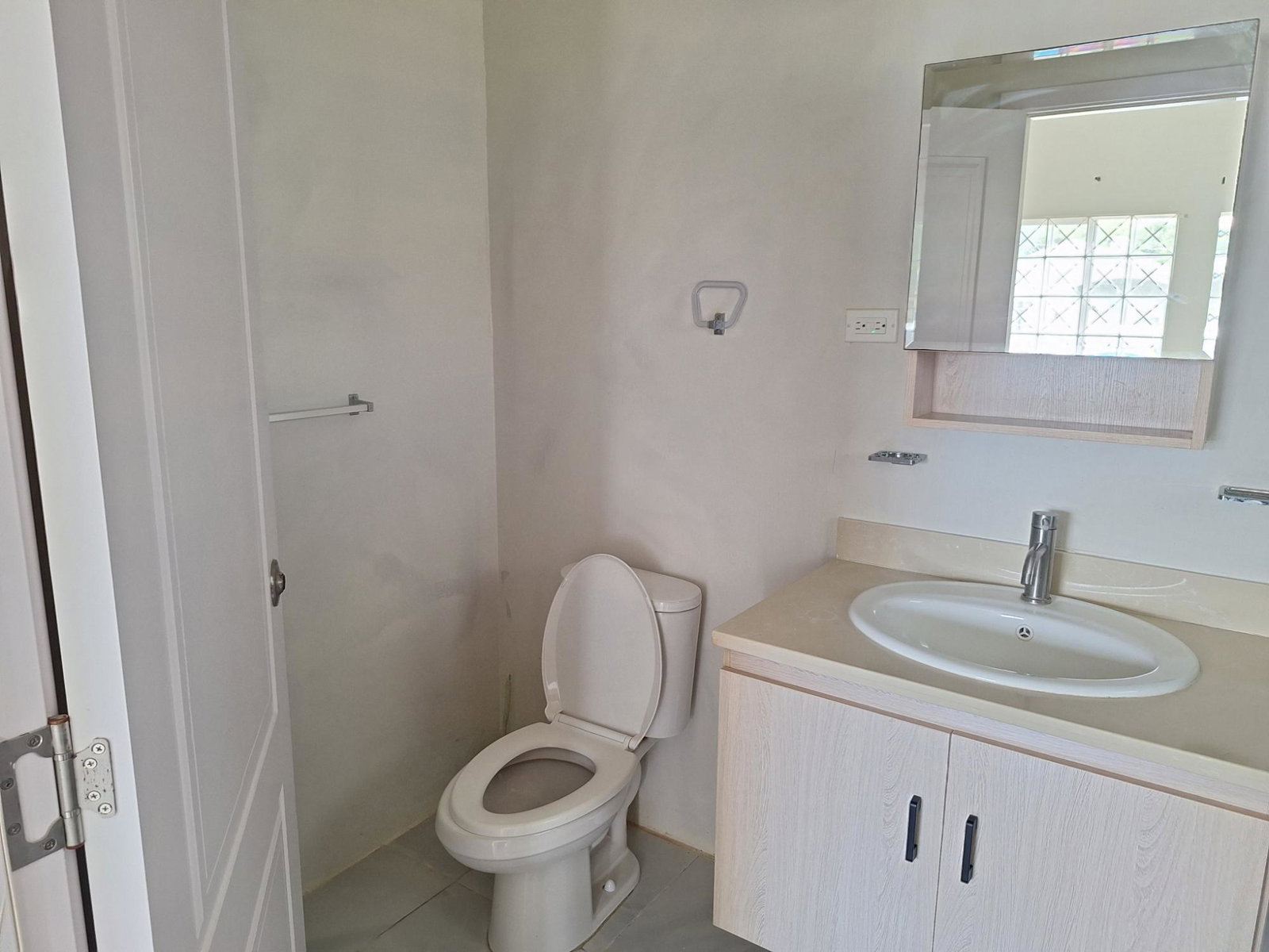 Twelfth image of 609-609 Camelot Village Phase 5 in Discovery Bay, St. Ann, Jamaica - property is For Rent