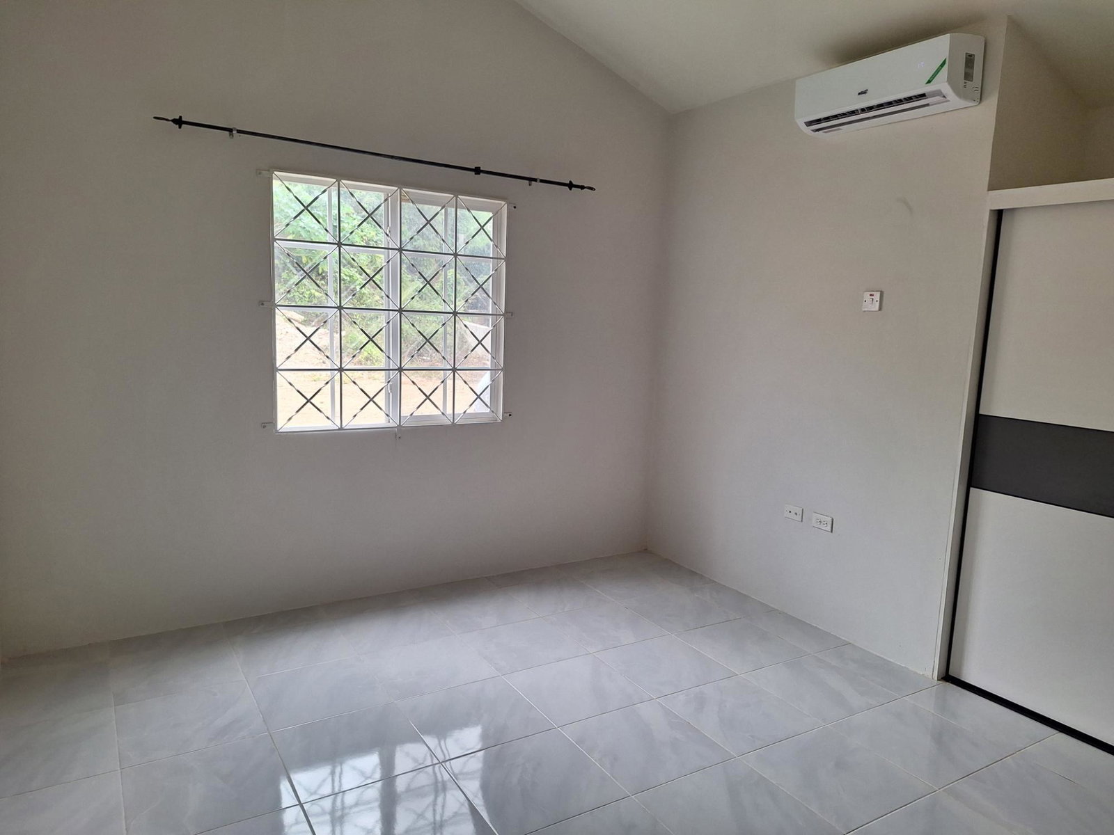 Fourteenth image of 609-609 Camelot Village Phase 5 in Discovery Bay, St. Ann, Jamaica - property is For Rent