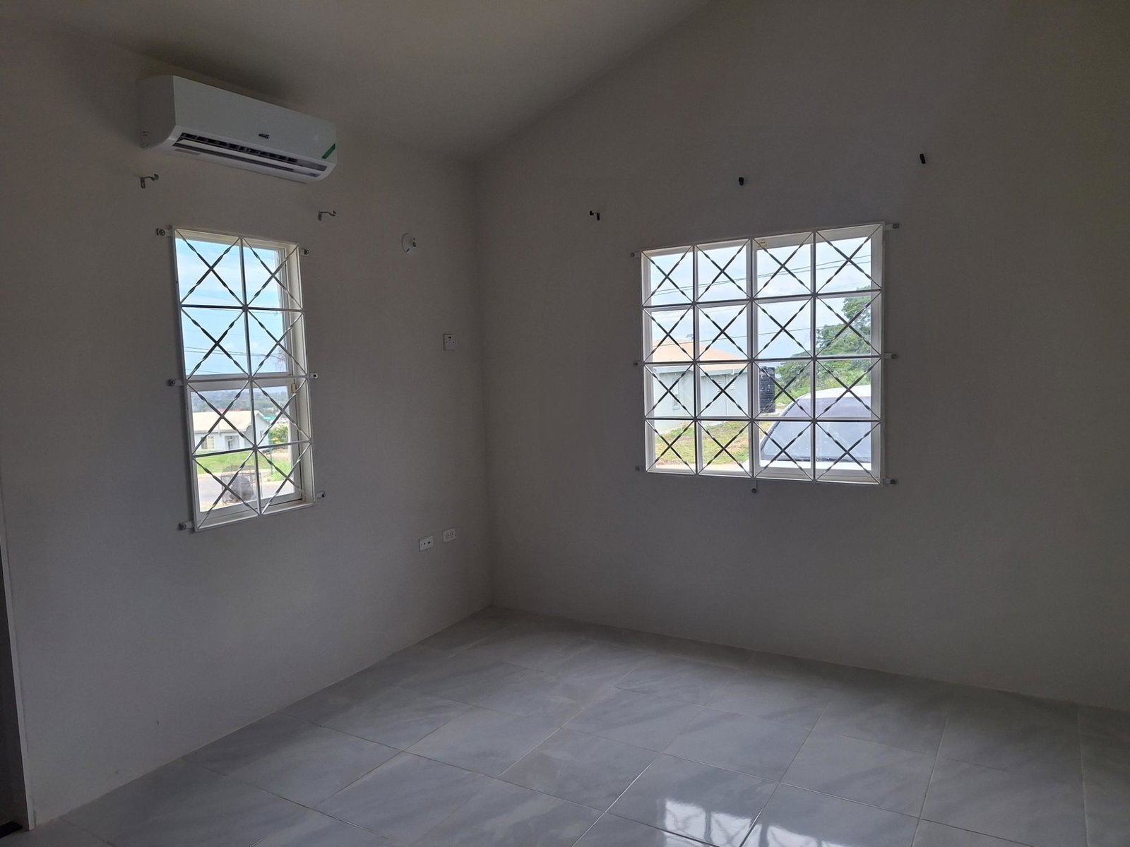 Ninth image of 609-609 Camelot Village Phase 5 in Discovery Bay, St. Ann, Jamaica - property is For Rent