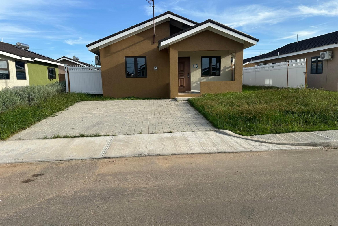 First image of 509 Oak Estate in Bernard Lodge, St. Catherine, Jamaica - property is For Rent