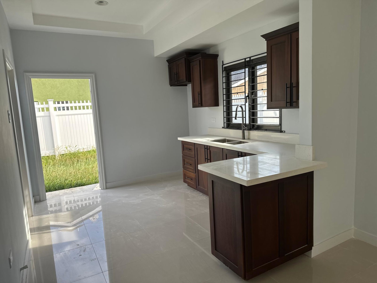 Fourth image of 509 Oak Estate in Bernard Lodge, St. Catherine, Jamaica - property is For Rent