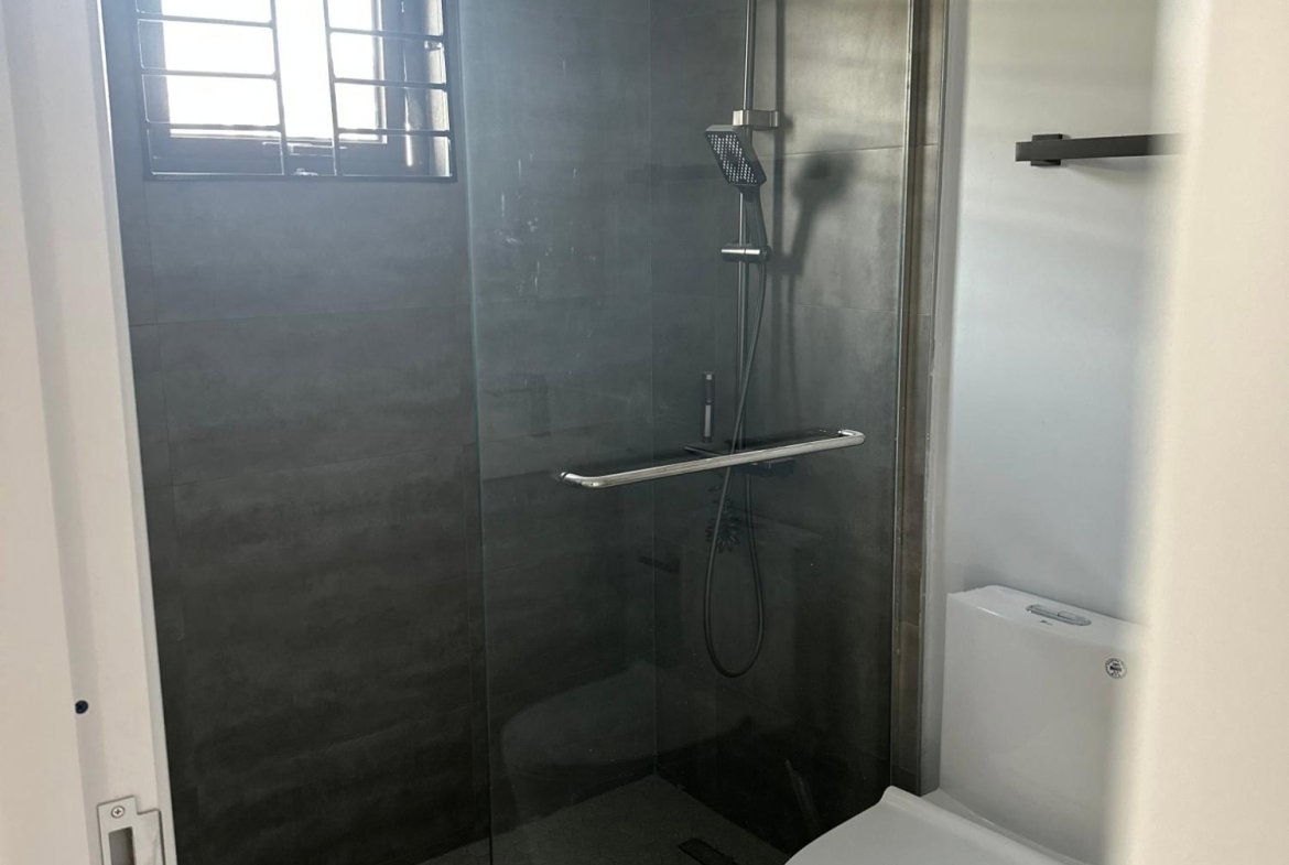 Ninth image of 509 Oak Estate in Bernard Lodge, St. Catherine, Jamaica - property is For Rent