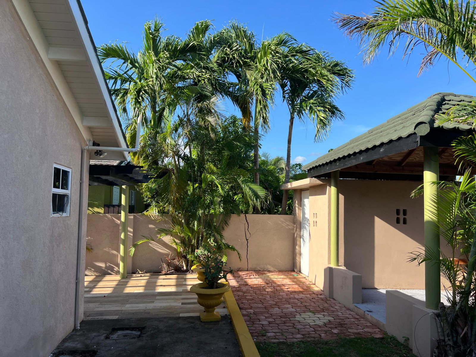 Charming-3-Bedroom-House-for-Rent-in-Drax-Hall-Country-Club-St.-Ann-Jamaica Fifteenth image of 5 Draxhall Country Club in Drax Hall Estate, St. Ann, Jamaica - property is For Rent