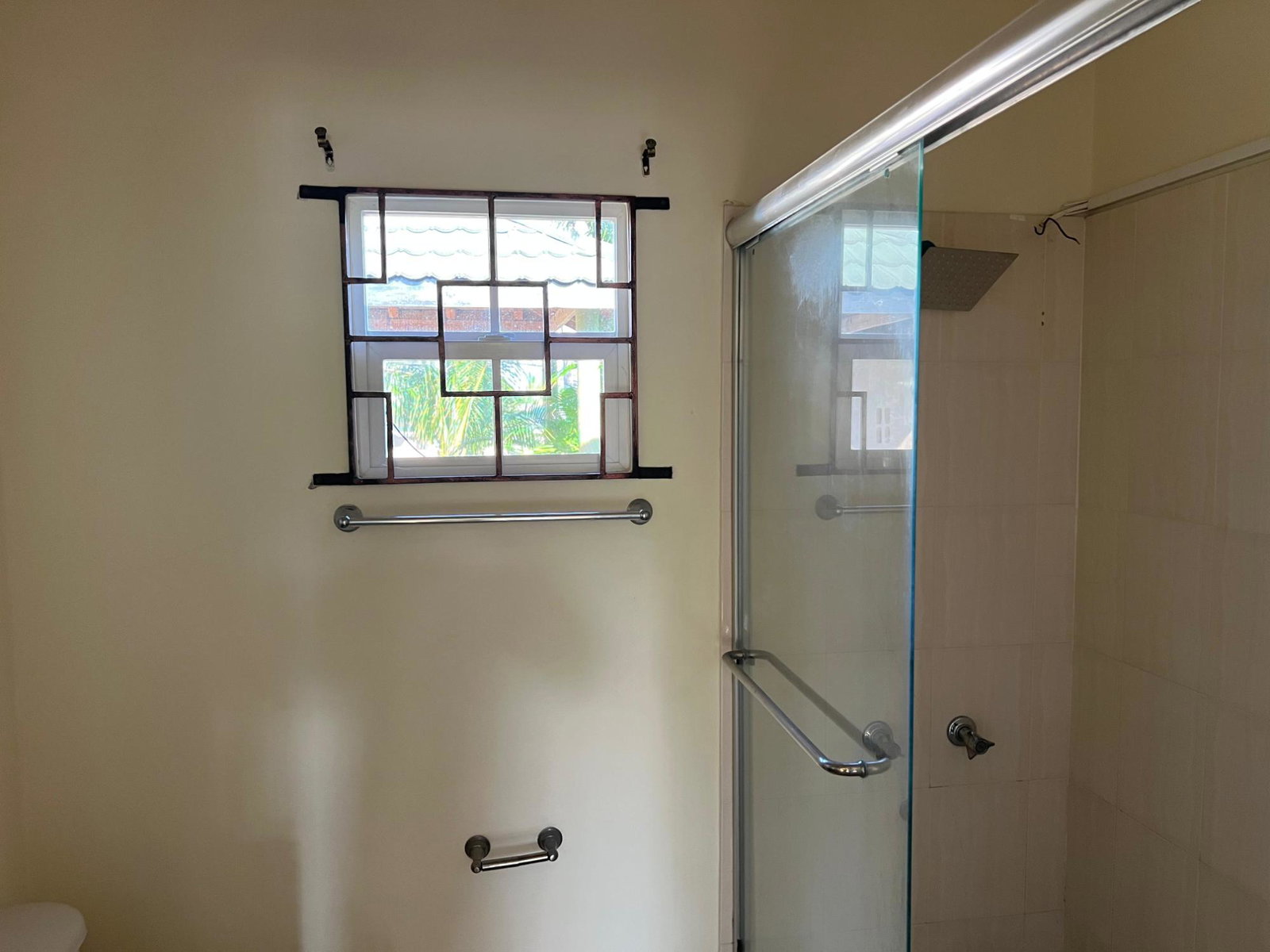 Charming-3-Bedroom-House-for-Rent-in-Drax-Hall-Country-Club-St.-Ann-Jamaica Sixteenth image of 5 Draxhall Country Club in Drax Hall Estate, St. Ann, Jamaica - property is For Rent