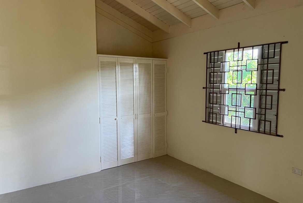 Fourth image of 5 Draxhall Country Club in Drax Hall Estate, St. Ann, Jamaica - property is For Rent
