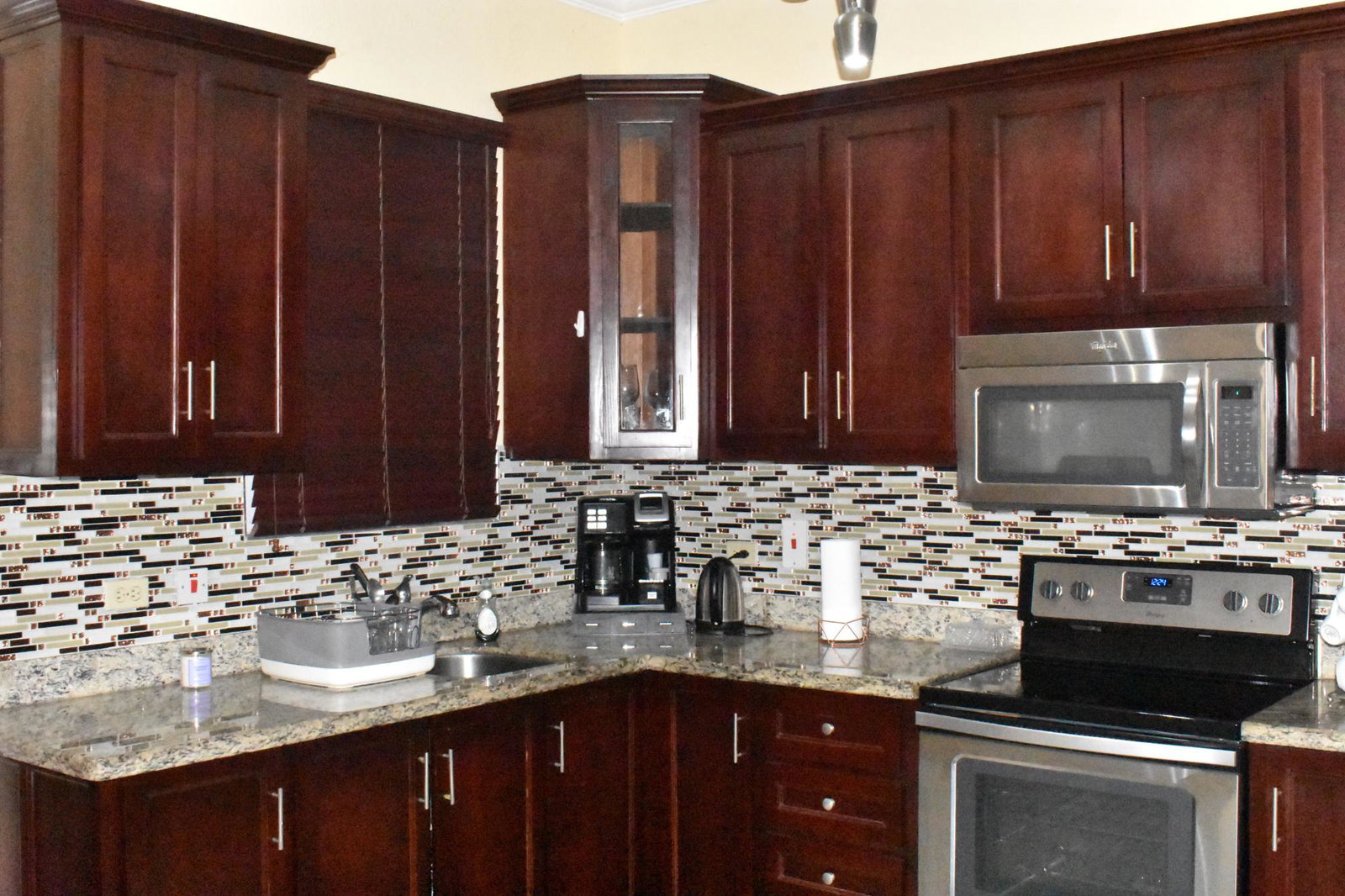 Fifth image of 41-9-11 Washington Drive, Kingsto in Kingston 10, St. Andrew, Jamaica - property is For Rent