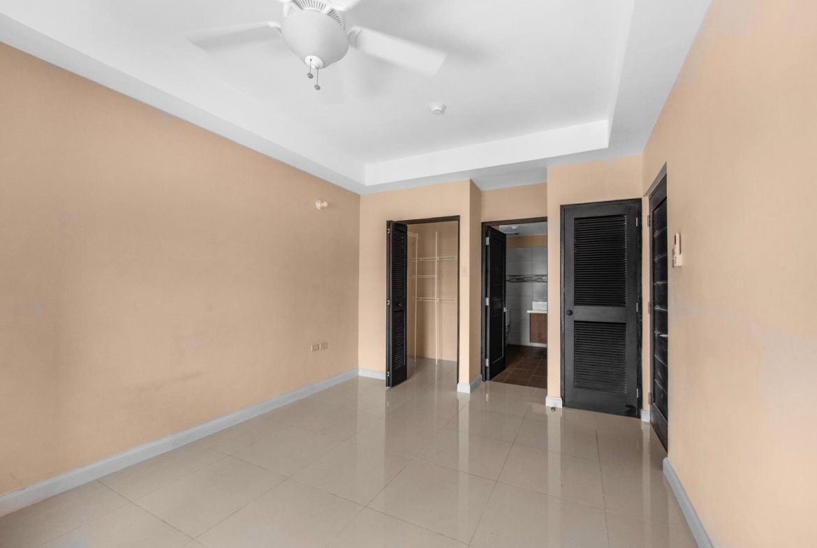 Seventeenth image of 606-1-3 Ruthven Road in Kingston 10, St. Andrew, Jamaica - property is For Rent