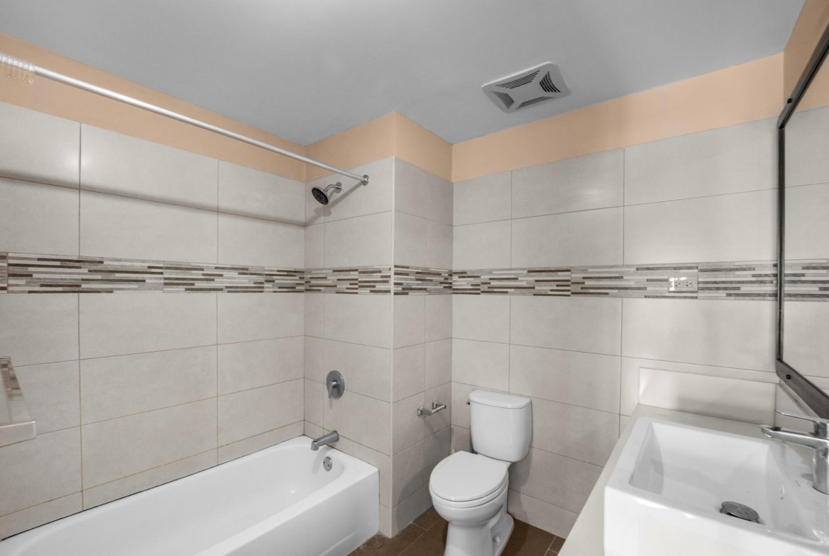 Nineteenth image of 606-1-3 Ruthven Road in Kingston 10, St. Andrew, Jamaica - property is For Rent