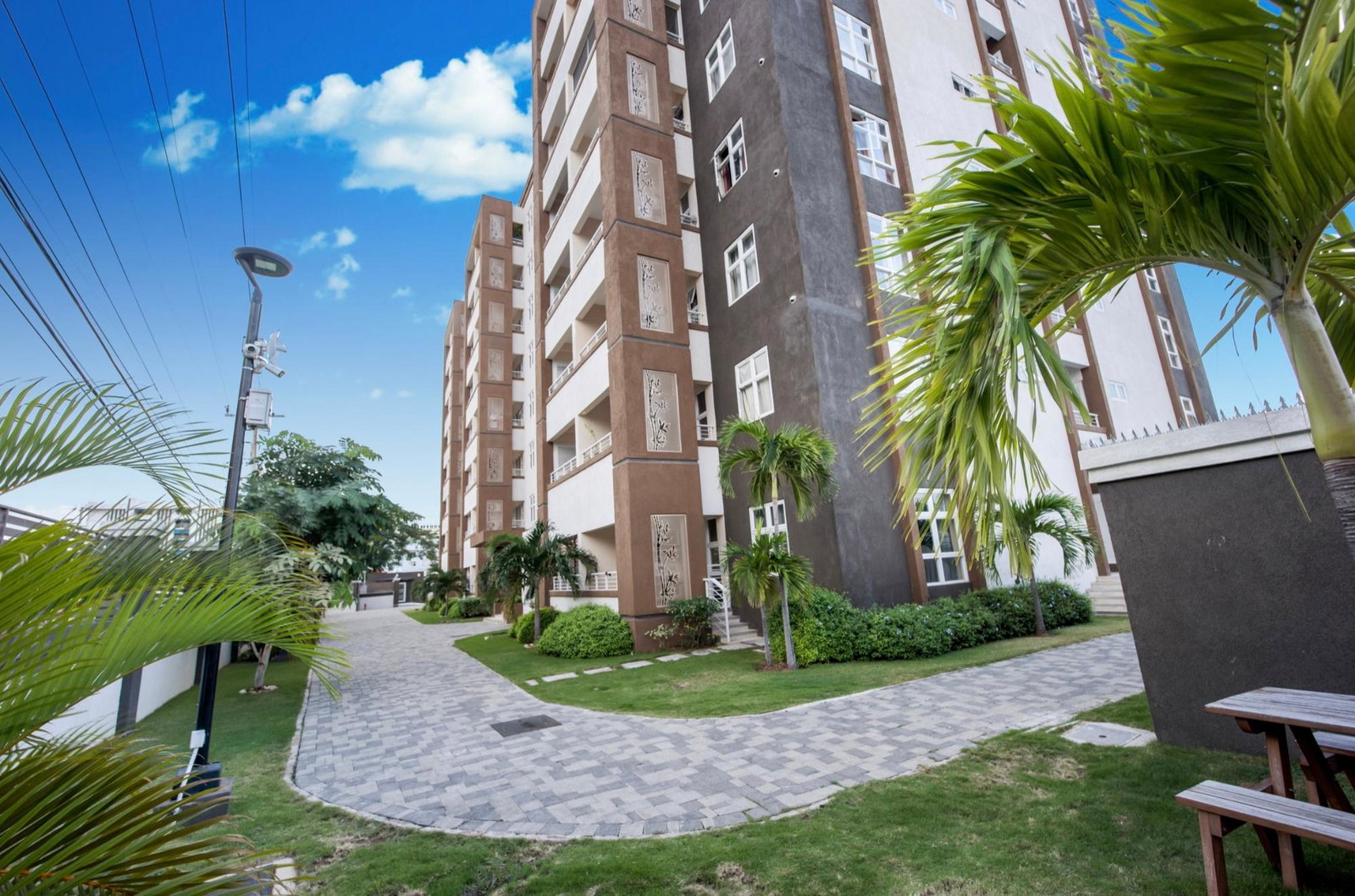 Elegant-1-Bed-Apartment-for-Rent-at-Ruthven-Towers-St.-Andrew-Jamaica Twenty-Fifth image of 606-1-3 Ruthven Road in Kingston 10, St. Andrew, Jamaica - property is For Rent