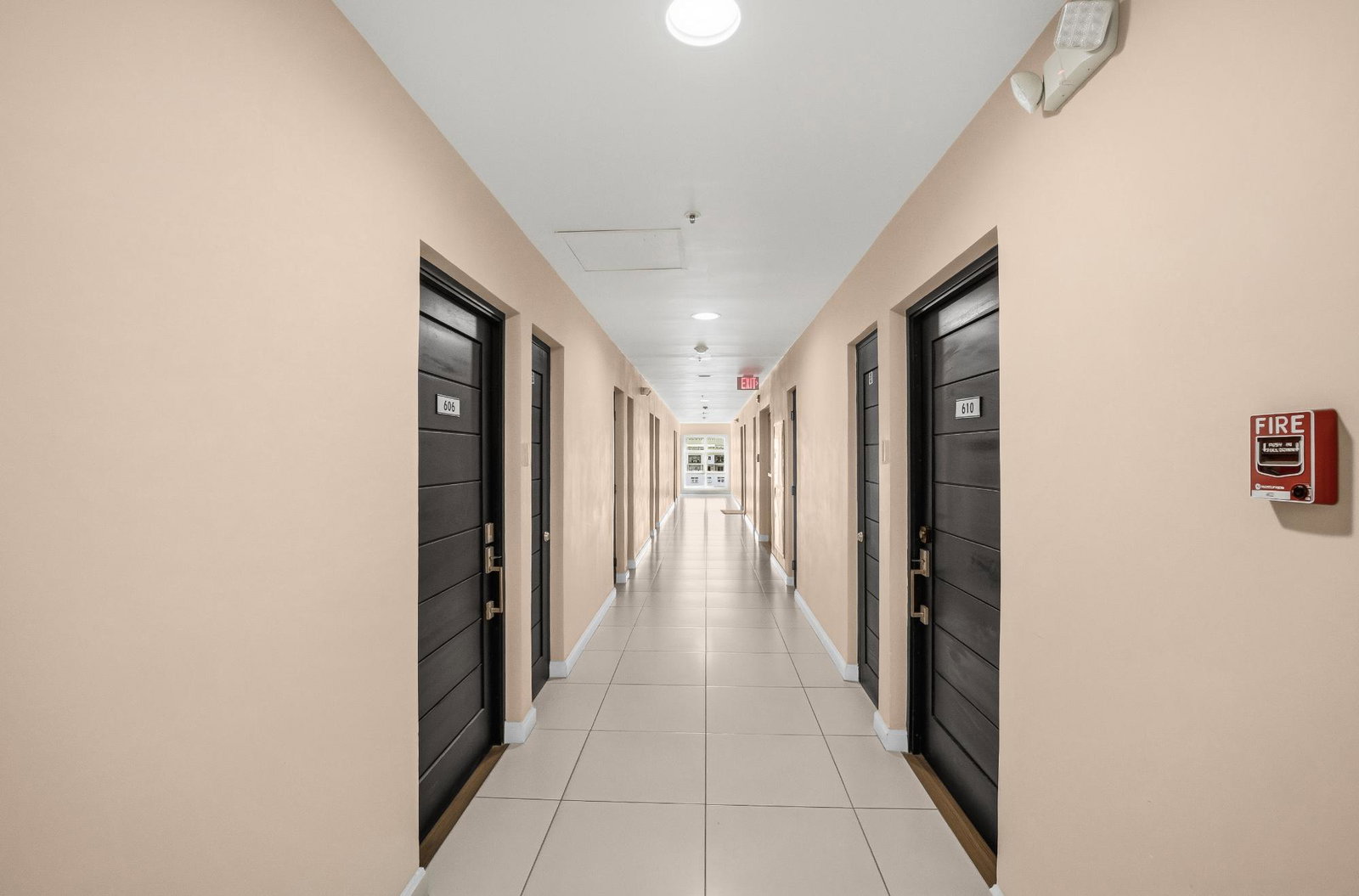 Elegant-1-Bed-Apartment-for-Rent-at-Ruthven-Towers-St.-Andrew-Jamaica Sixth image of 606-1-3 Ruthven Road in Kingston 10, St. Andrew, Jamaica - property is For Rent