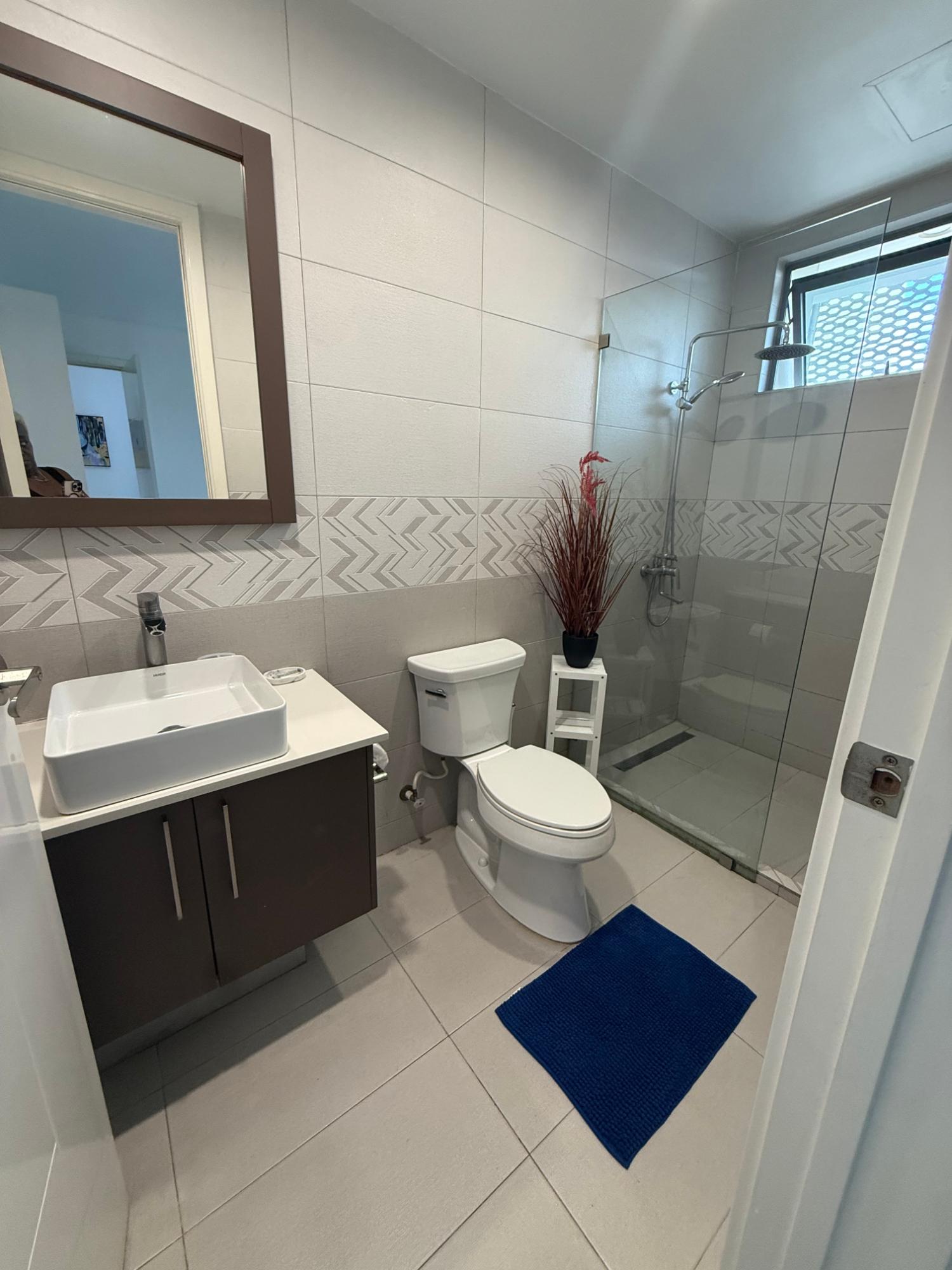 Twelfth image of 302-11a Waterloo Avenue in Kingston 10, St. Andrew, Jamaica - property is For Rent