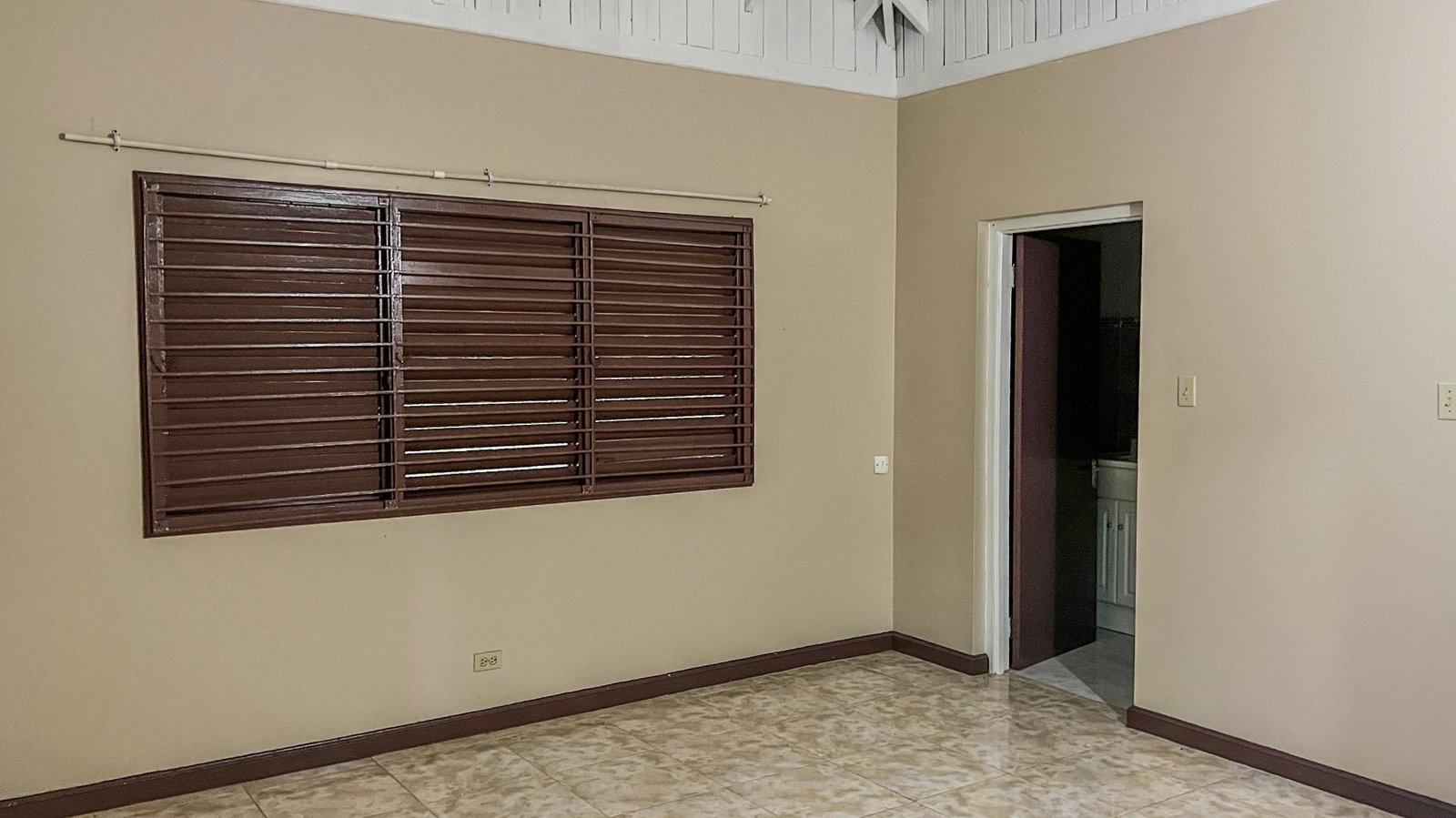 Sixteenth image of 42 Unity Hall|daniela Drive in Unity Hall, St. James, Jamaica - property is For Rent