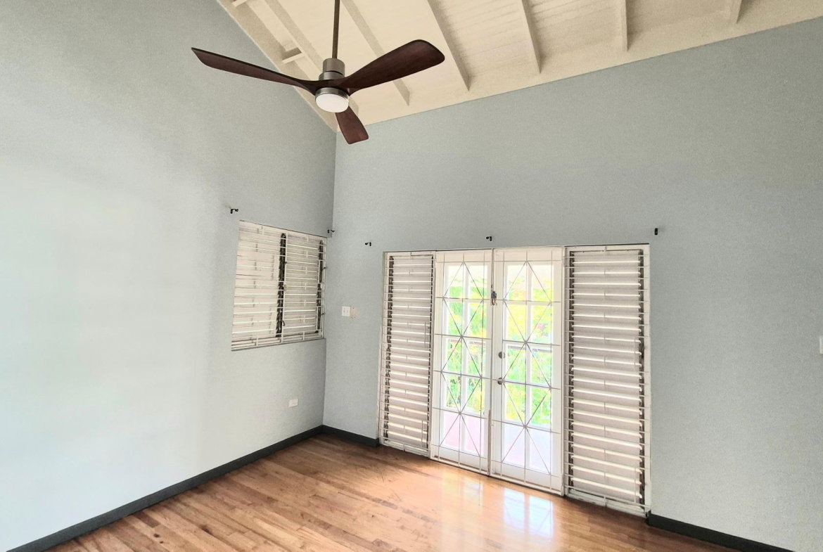Seventeenth image of 7-26 Hopefield Avenue in Kingston 6, St. Andrew, Jamaica - property is For Rent
