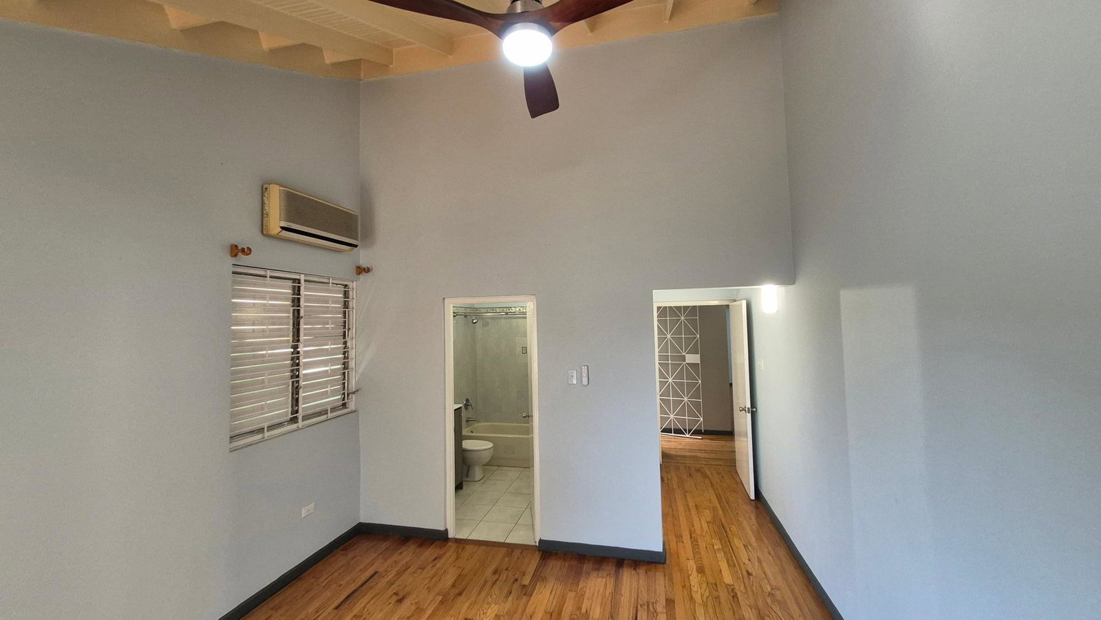 Elegant-4-Bedroom-Townhouse-for-Rent-in-Kingston-6-Golden-Triangle Twenty-Fourth image of 7-26 Hopefield Avenue in Kingston 6, St. Andrew, Jamaica - property is For Rent