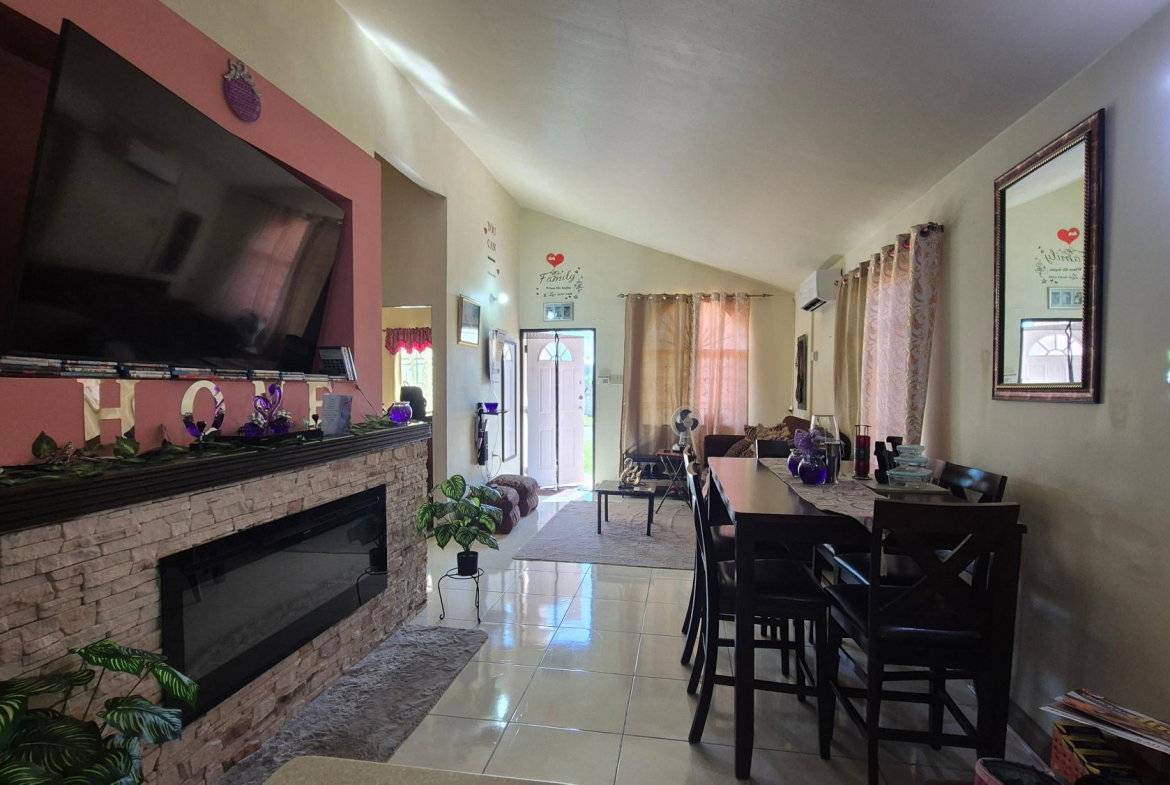 Ninth image of 237 New Harbor Village 3 Phas in Old Harbour, St. Catherine, Jamaica - property is For Rent