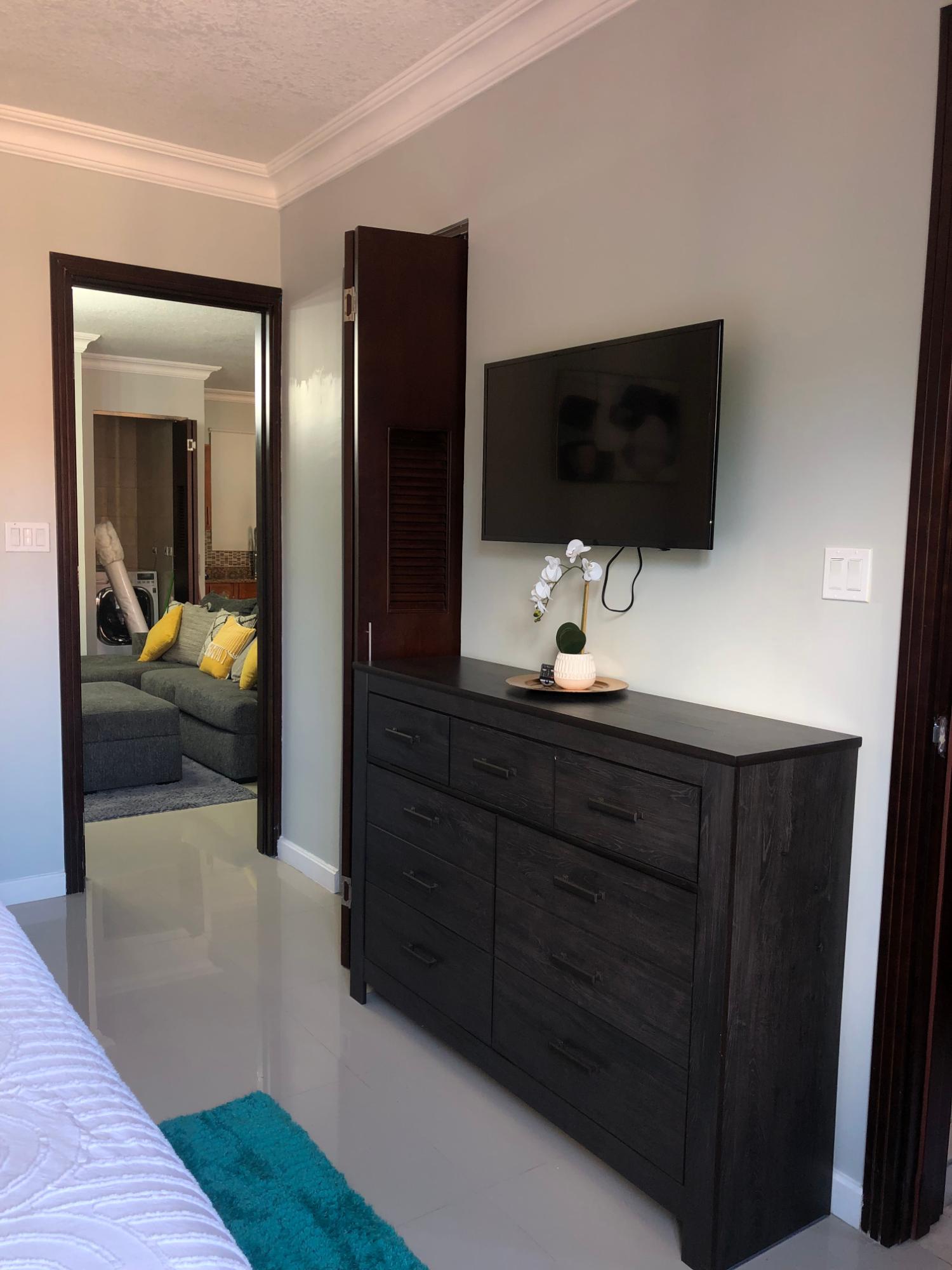 Executive-1-Bedroom-Apartment-for-Rent-on-Fairway-Avenue-Kingston-Jamaica Tenth image of 13-16 Fairway Avenue in Kingston 5, St. Andrew, Jamaica - property is For Rent