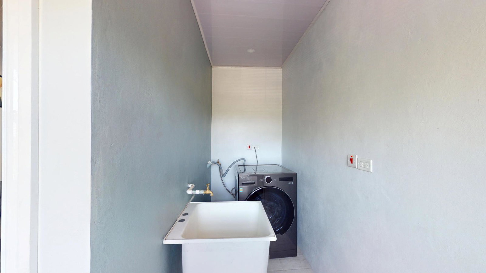 Fully-Furnished-1-Bedroom-Apartment-for-Rent-in-New-Kingston-St.-Andrew Fourteenth image of 1-5 Pawsey Close in Kingston 5, St. Andrew, Jamaica - property is For Rent