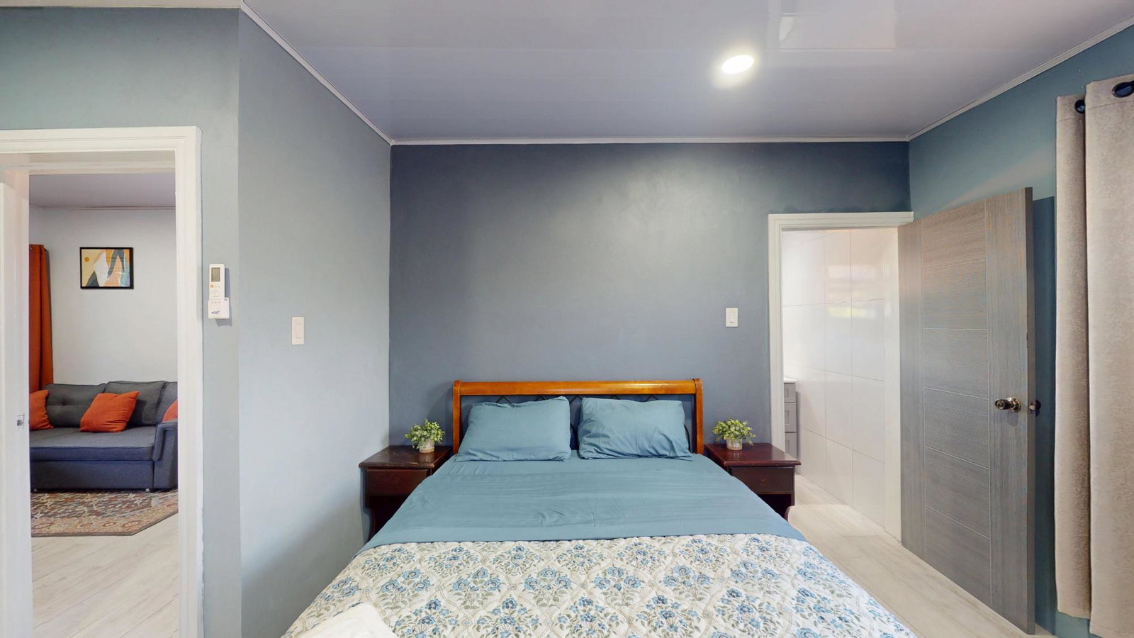 Fully-Furnished-1-Bedroom-Apartment-for-Rent-in-New-Kingston-St.-Andrew Seventh image of 1-5 Pawsey Close in Kingston 5, St. Andrew, Jamaica - property is For Rent