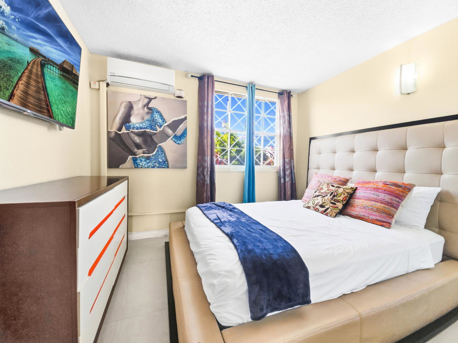 Fully-Furnished-2-Bedroom-Apartment-for-Rent-at-Surbiton-Mansion-Kingston-Jamaica Fifth image of 19-14 Surbiton Road in Kingston 10, St. Andrew, Jamaica - property is For Rent