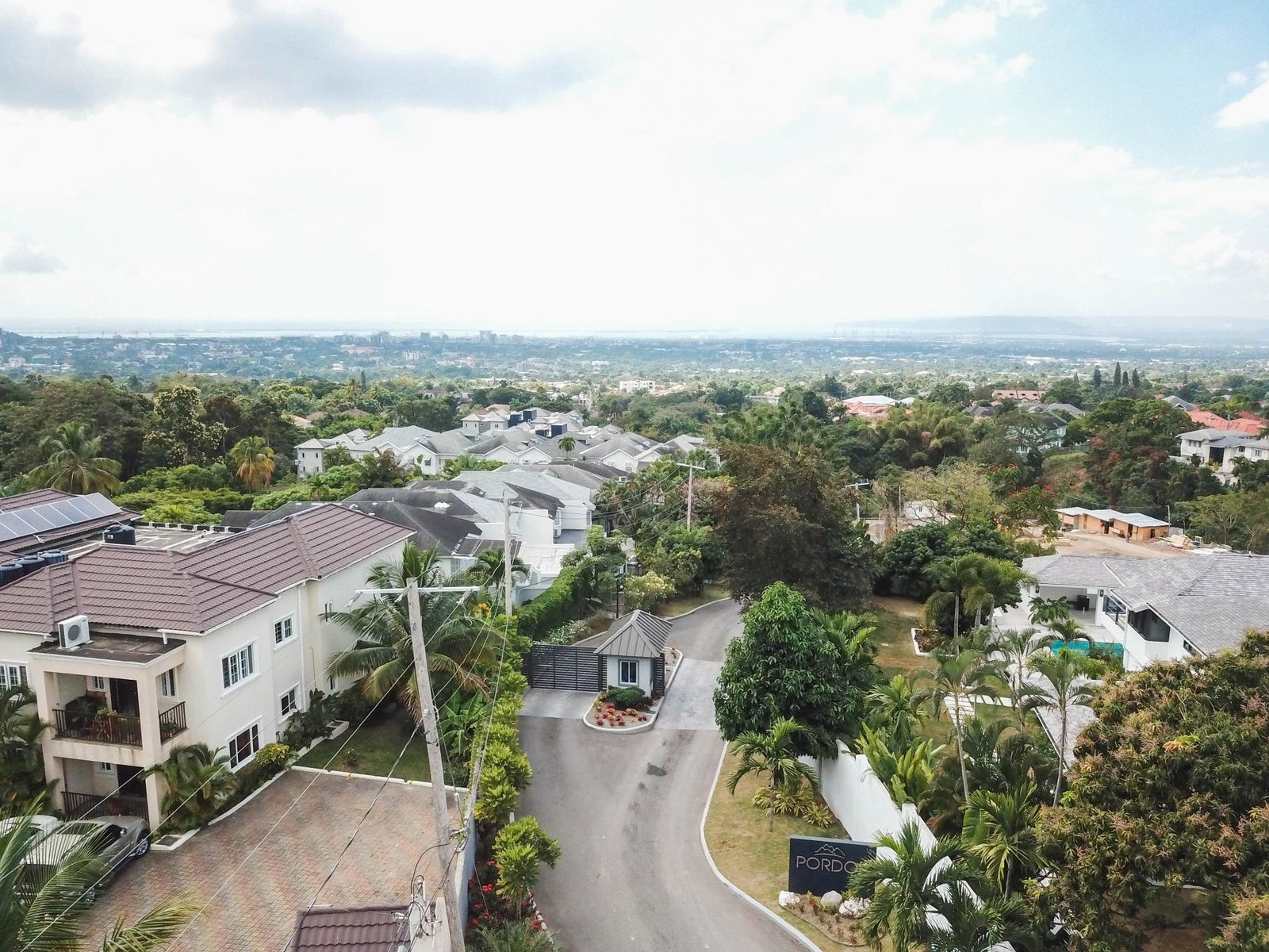 Fully-Furnished-2-Bedroom-Apartment-for-Rent-in-Cherry-Gardens-St.-Andrew-Jamaica Eighteenth image of 21c-16 Garden Close in Kingston 8, St. Andrew, Jamaica - property is For Rent