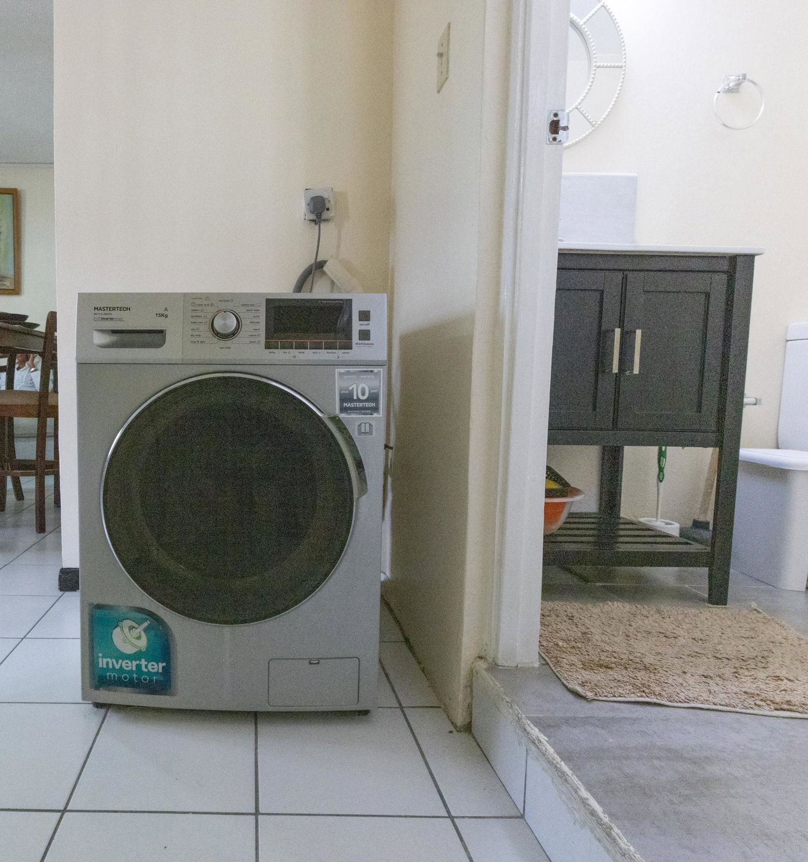 Seventh image of e 503-114 1/2 Constant Spring Road. Kgn in Kingston 8, St. Andrew, Jamaica - property is For Rent