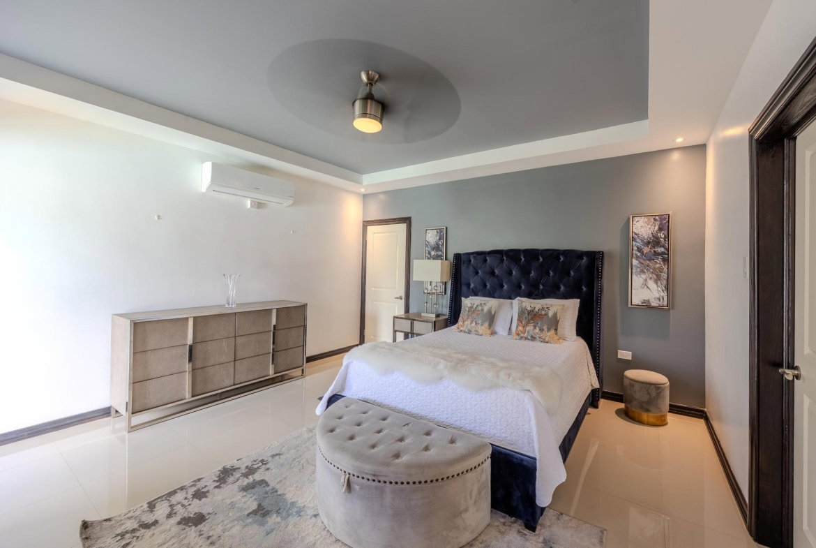 Eighth image of 11-19 Merrivale Avenue in Kingston 8, St. Andrew, Jamaica - property is For Rent