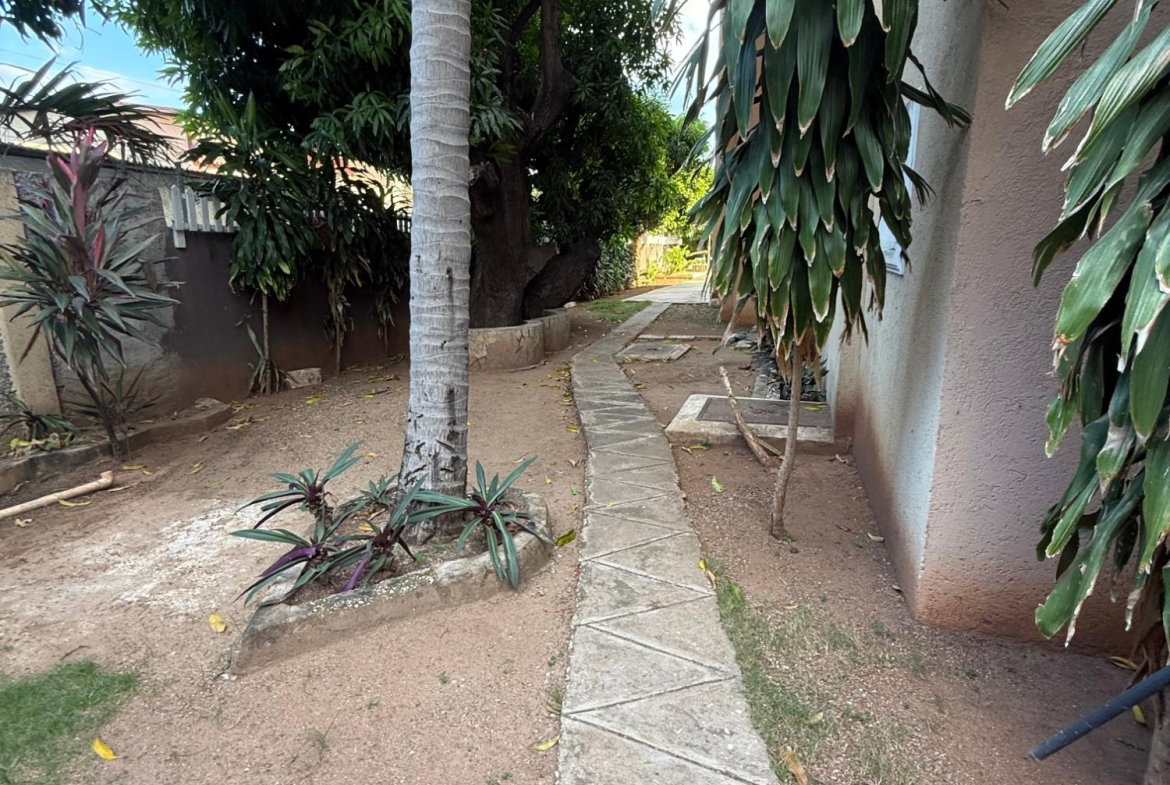 Seventeenth image of 16-4 Waterloo Ave in Kingston 10, St. Andrew, Jamaica - property is For Rent