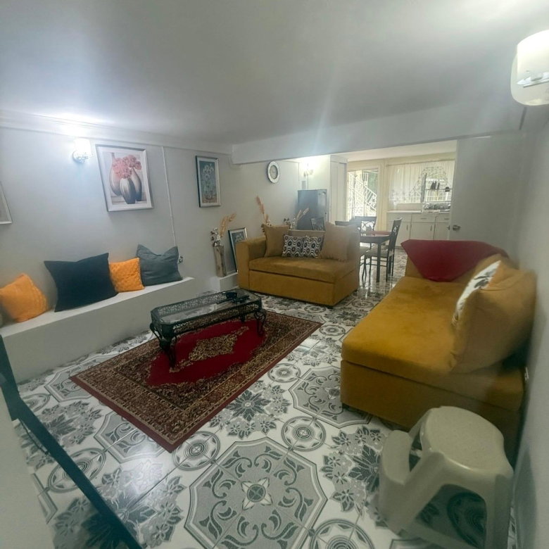 First image of 9 Leas Flat in Kingston 19, St. Andrew, Jamaica - property is For Rent