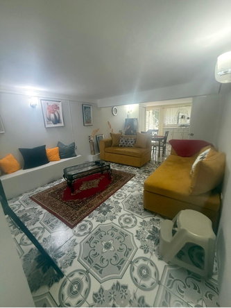 First image of 9 Leas Flat in Kingston 19, St. Andrew, Jamaica - property is For Rent