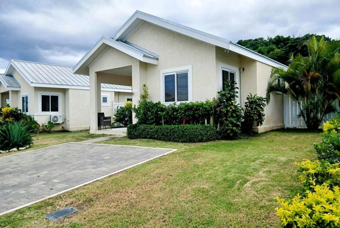 Fourteenth image of 46- Oceanpointe in Lucea, Hanover, Jamaica - property is For Rent