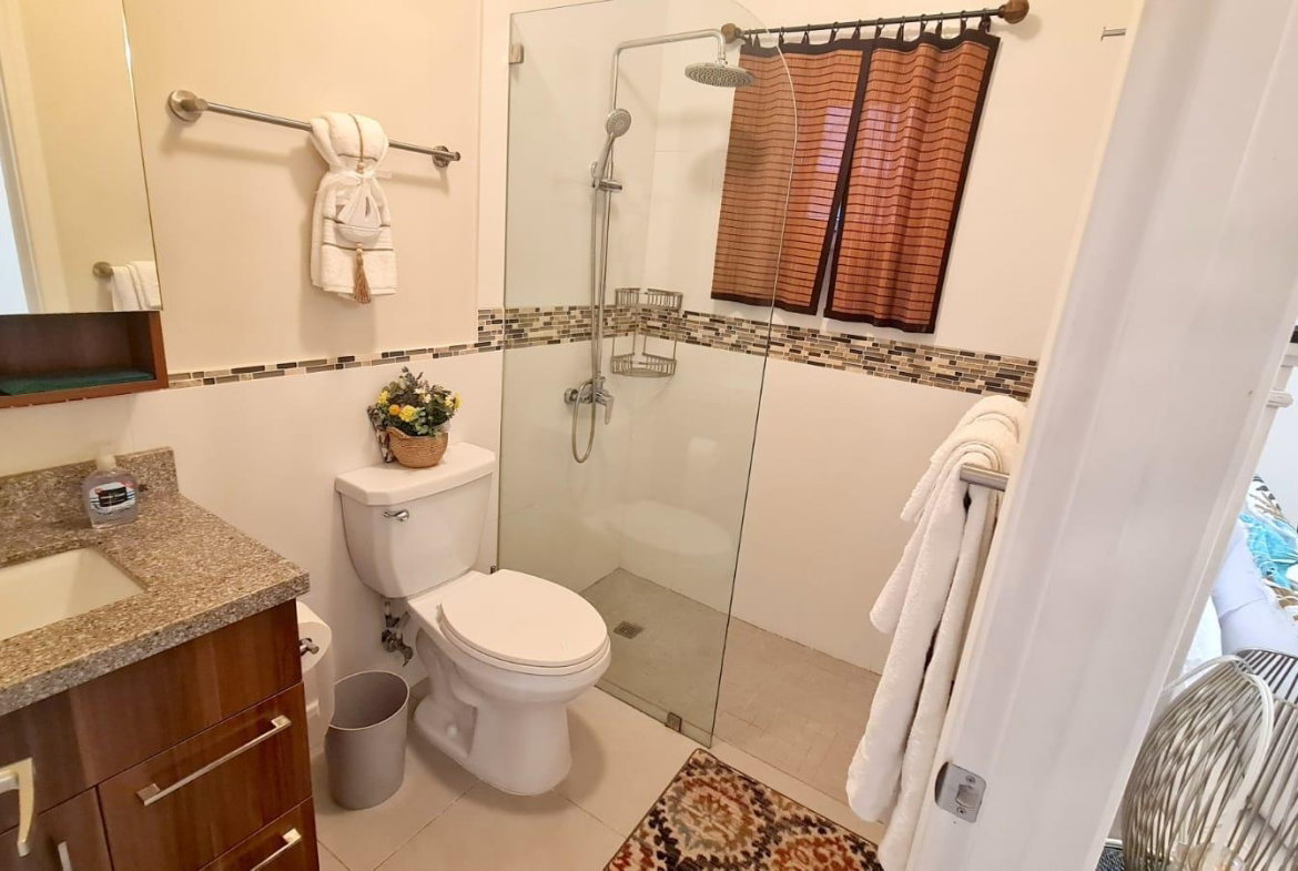 Tenth image of 285- Oceanpointe in Lucea, Hanover, Jamaica - property is For Rent