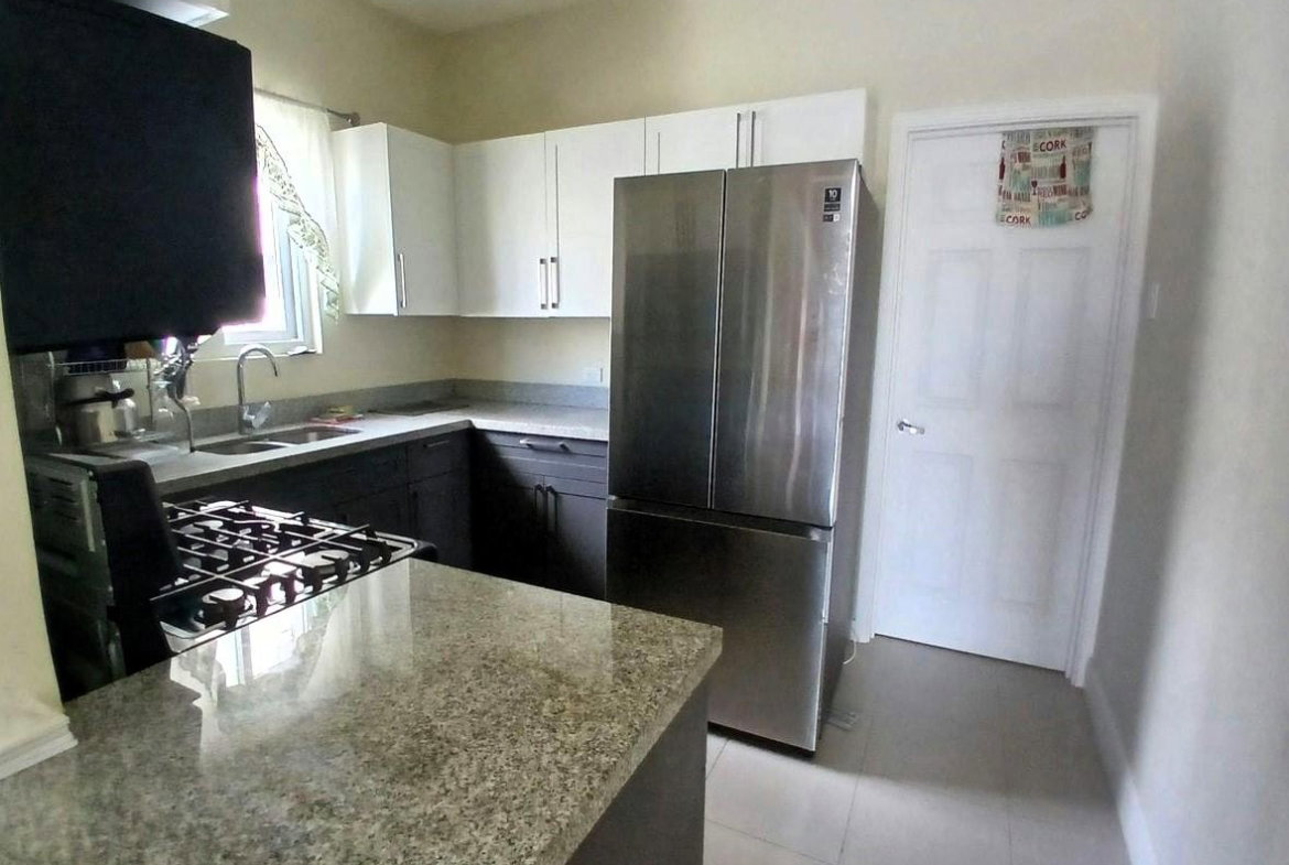 Fifth image of 46- Oceanpointe in Lucea, Hanover, Jamaica - property is For Rent