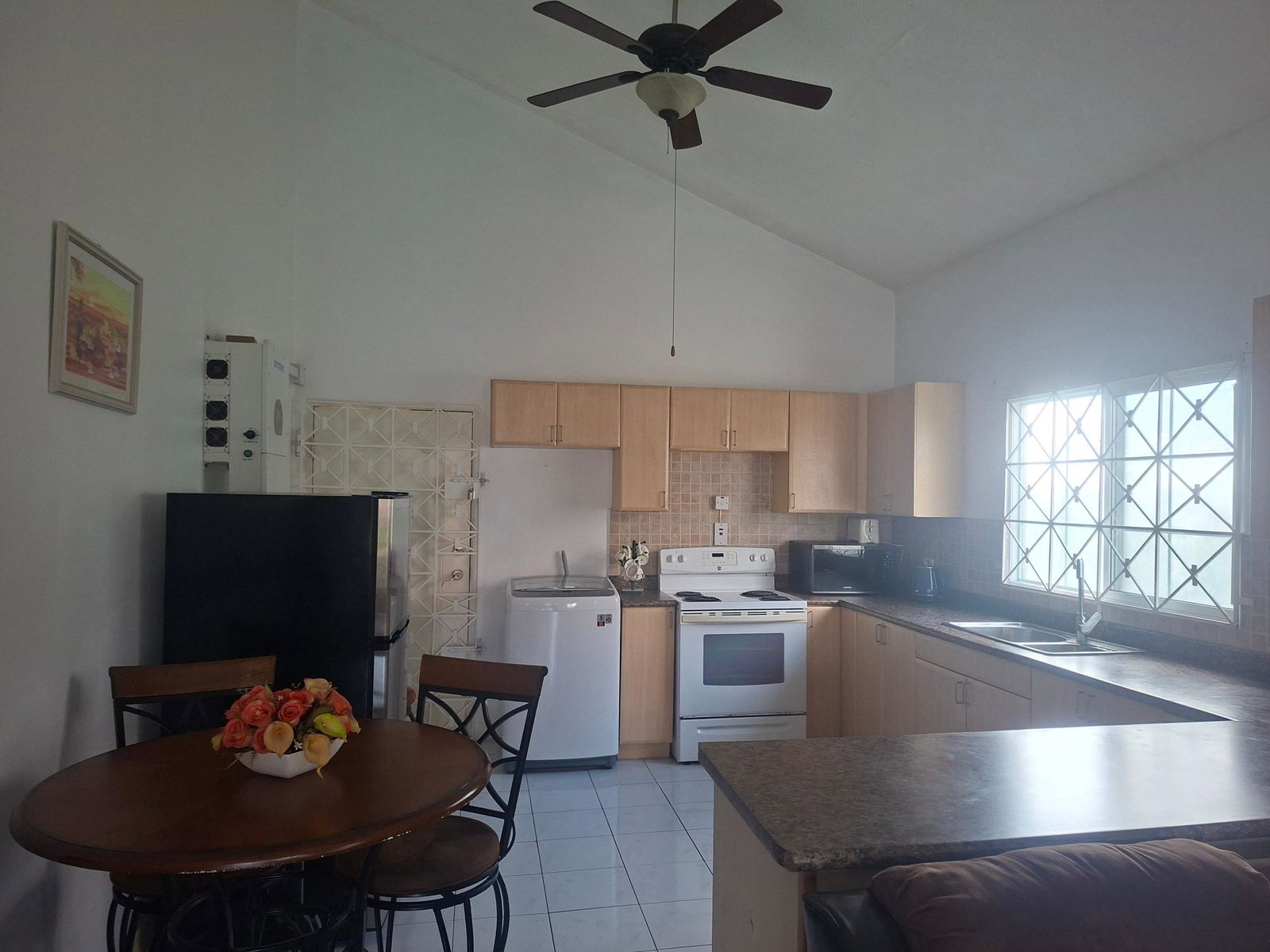 Seventh image of 52 Port of Spain Place, Trin in Caribbean Estates, St. Catherine, Jamaica - property is For Rent