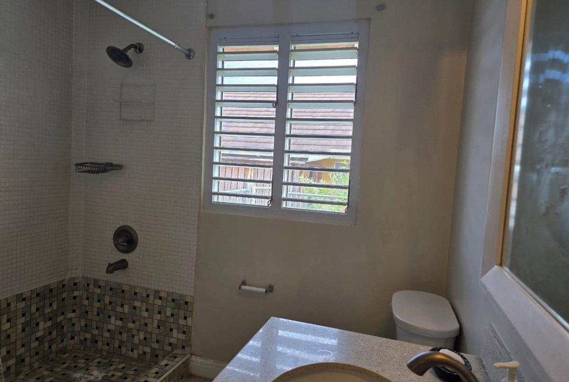 Eleventh image of 106 Gardenia Avenue in Richmond, St. Ann, Jamaica - property is For Rent