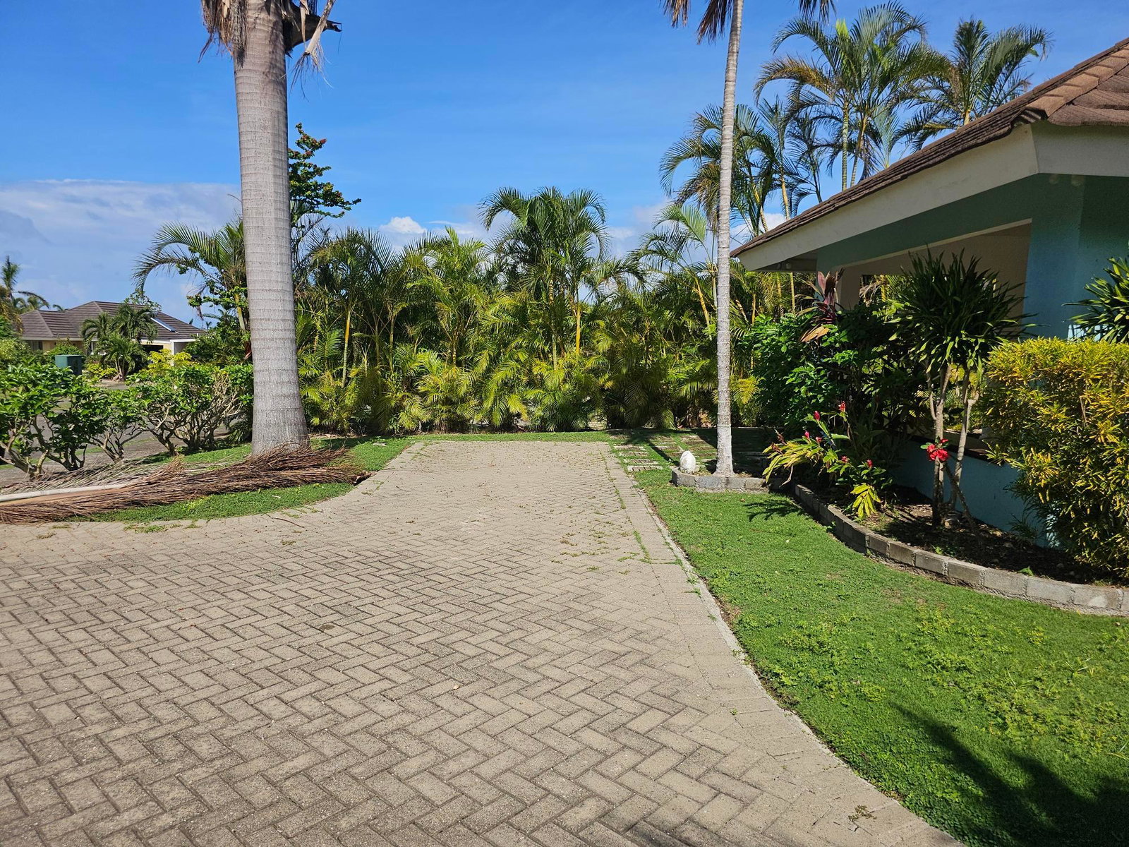 Fully-Furnished-3-Bedroom-House-for-Rent-in-Richmond-Estates-St.-Ann-Jamaica Second image of The Palms-241 Pimento Avenue in Richmond, St. Ann, Jamaica - property is For Rent