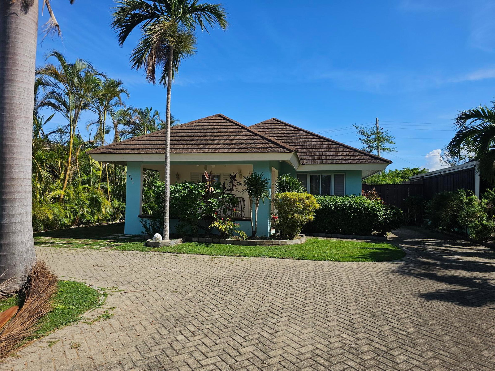 Fully-Furnished-3-Bedroom-House-for-Rent-in-Richmond-Estates-St.-Ann-Jamaica First image of The Palms-241 Pimento Avenue in Richmond, St. Ann, Jamaica - property is For Rent