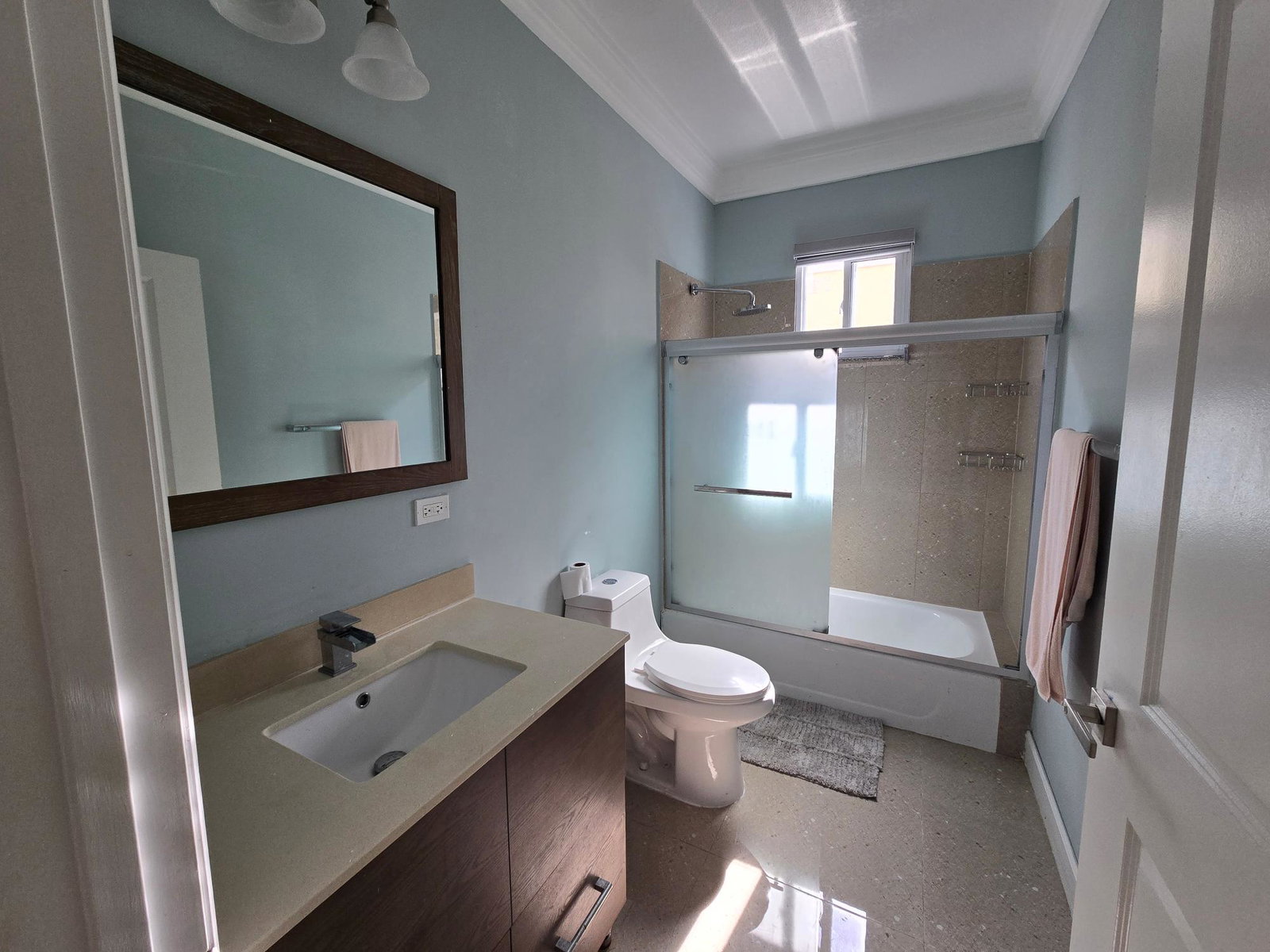 Fully-Furnished-4-Bedroom-Bungalow-for-Rent-in-Marina-Villas-St.-Ann-Jamaica Thirteenth image of 88 Marina Villas in Drax Hall Estate, St. Ann, Jamaica - property is For Rent