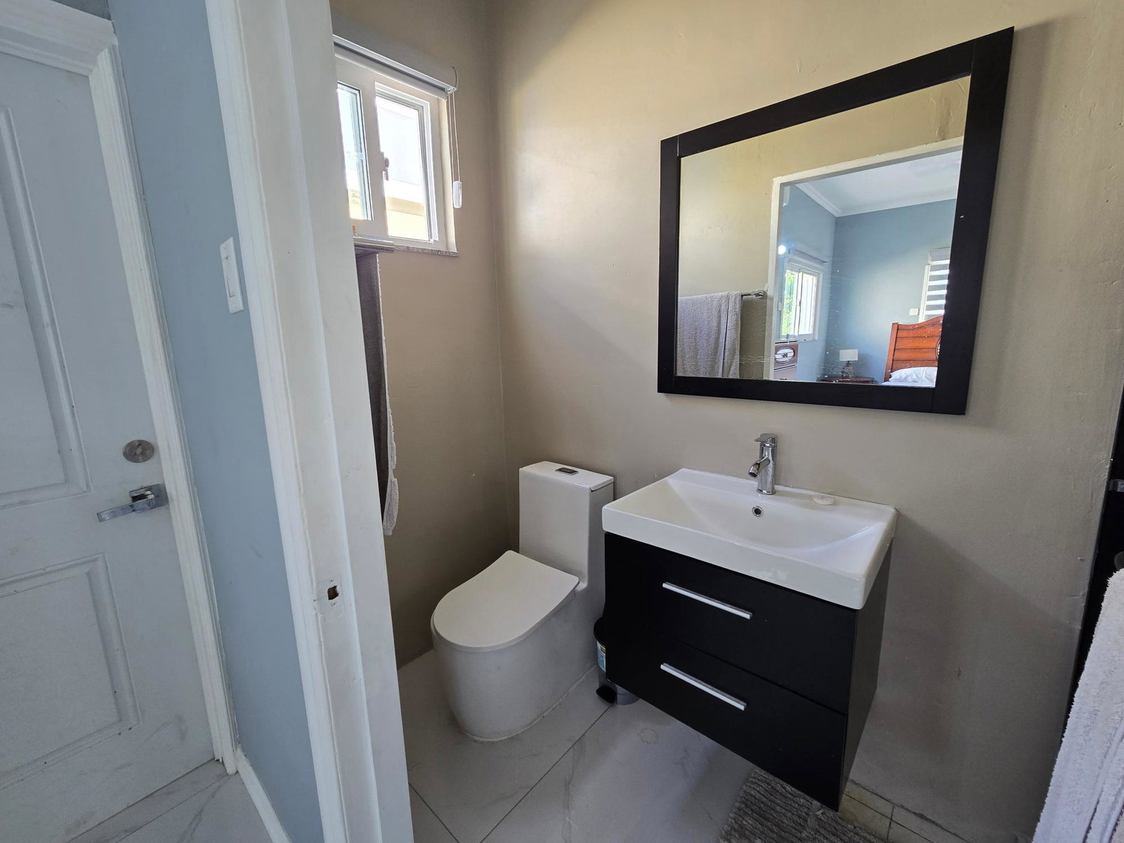 Fully-Furnished-4-Bedroom-Bungalow-for-Rent-in-Marina-Villas-St.-Ann-Jamaica Fifteenth image of 88 Marina Villas in Drax Hall Estate, St. Ann, Jamaica - property is For Rent