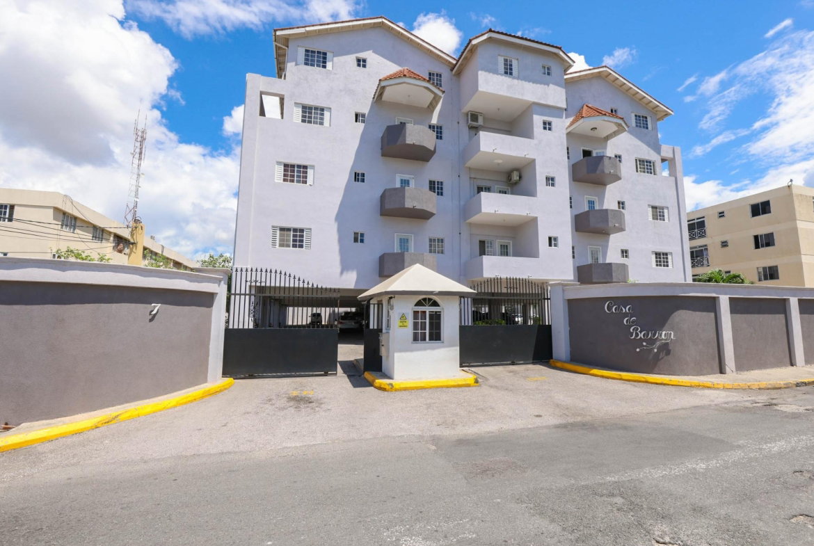 First image of 40-7 Kensington Crescent in Kingston 5, St. Andrew, Jamaica - property is For Rent