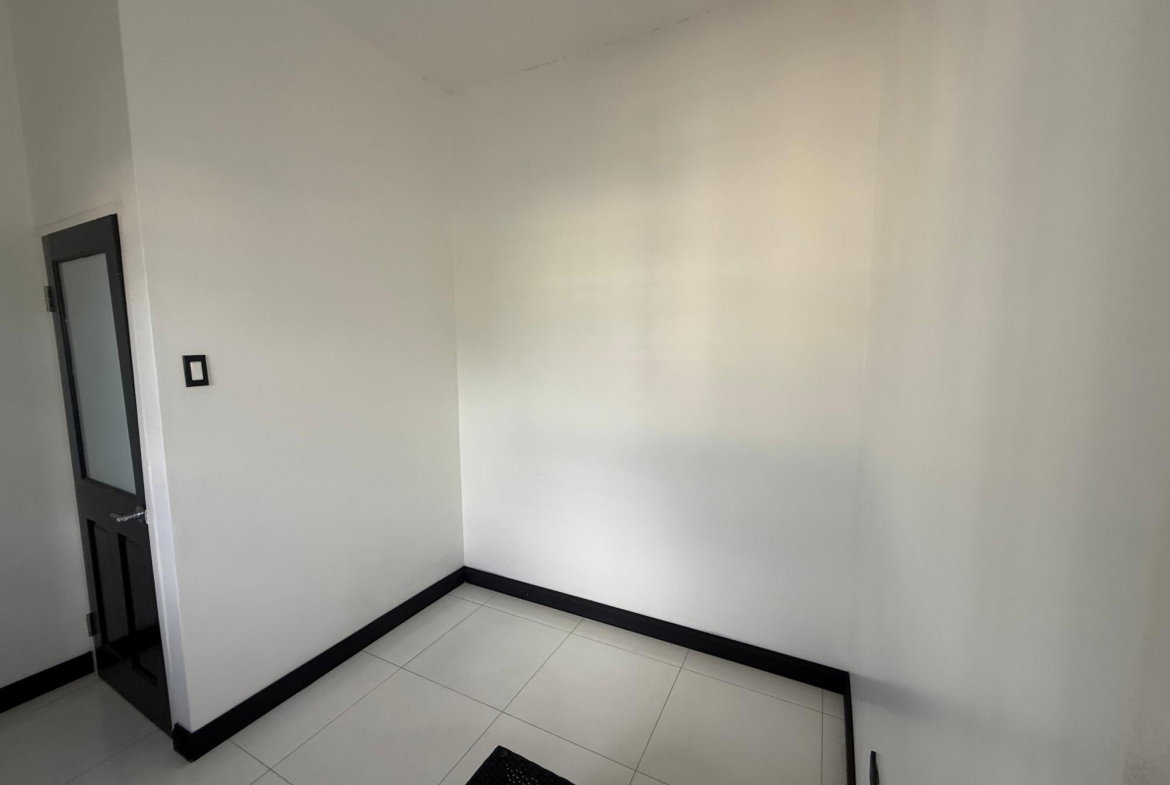 Thirteenth image of 40-7 Kensington Crescent in Kingston 5, St. Andrew, Jamaica - property is For Rent