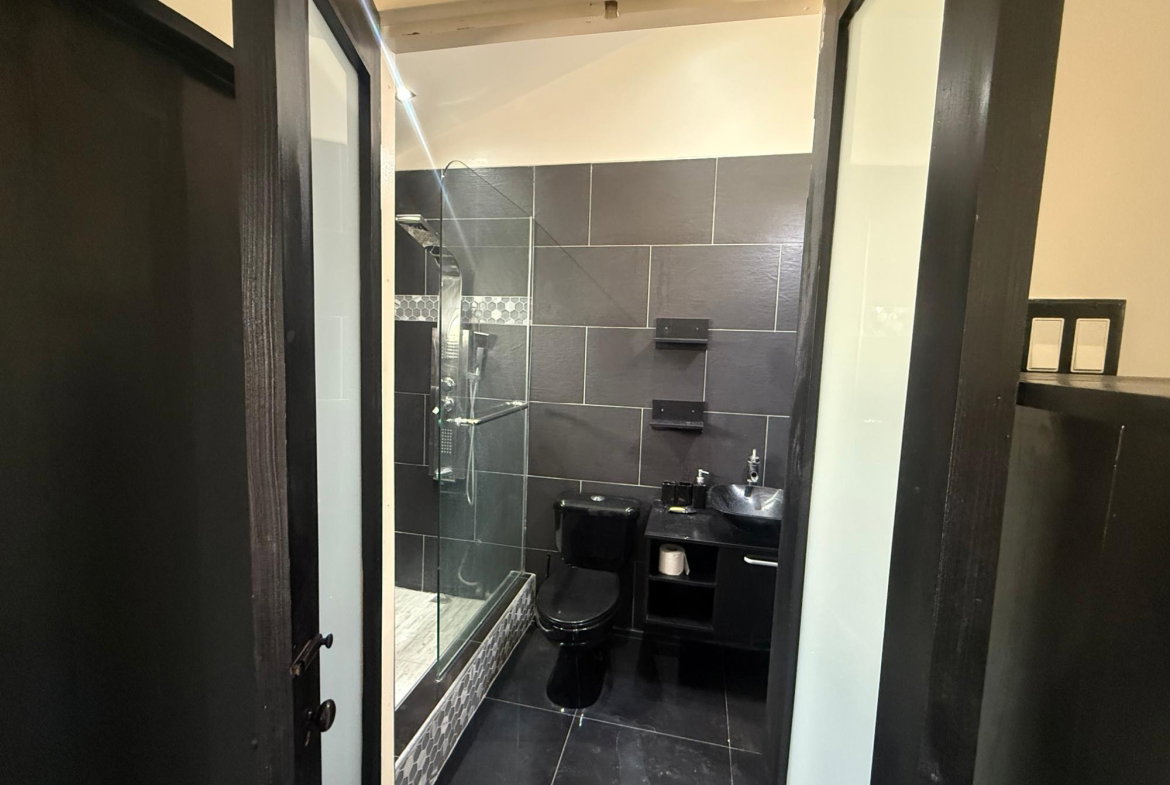 Eighteenth image of 40-7 Kensington Crescent in Kingston 5, St. Andrew, Jamaica - property is For Rent